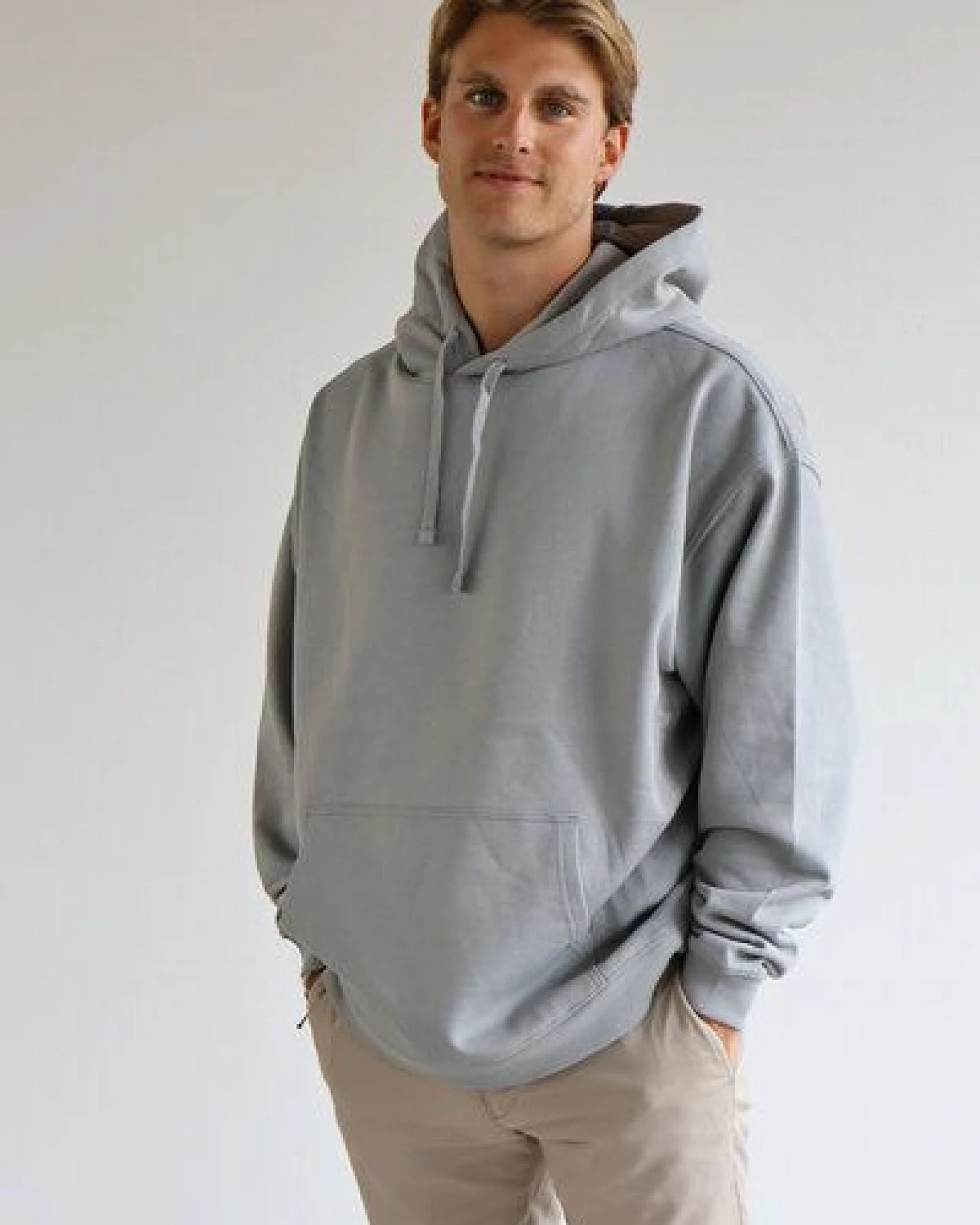 Kultgut Biofair- SPORT ESSENTIALS HOODIE - Ultraweich / For all Day – Ansicht 2