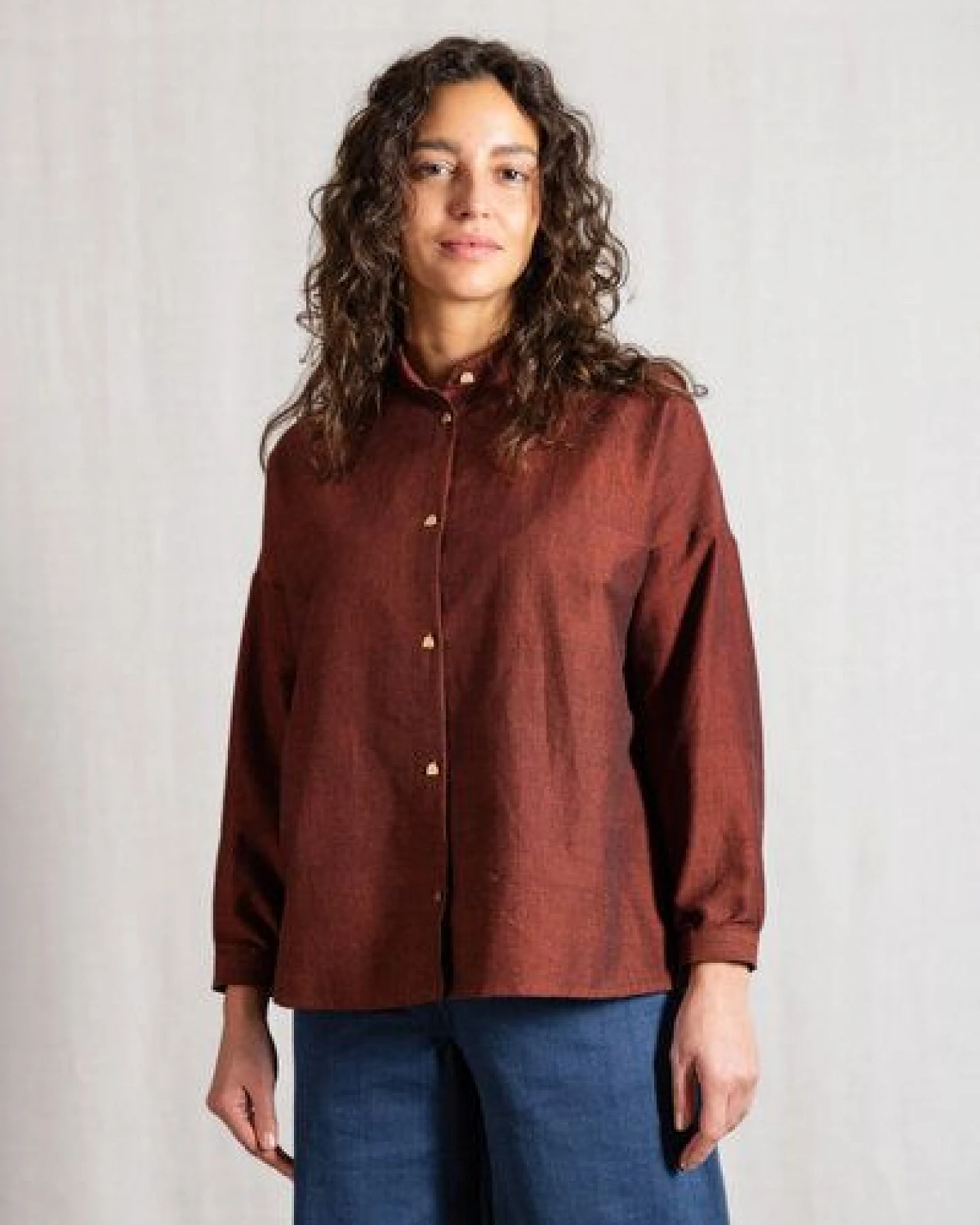 Jyoti - Fair Works Bio-Baumwoll Bluse Hawali – Ansicht 3