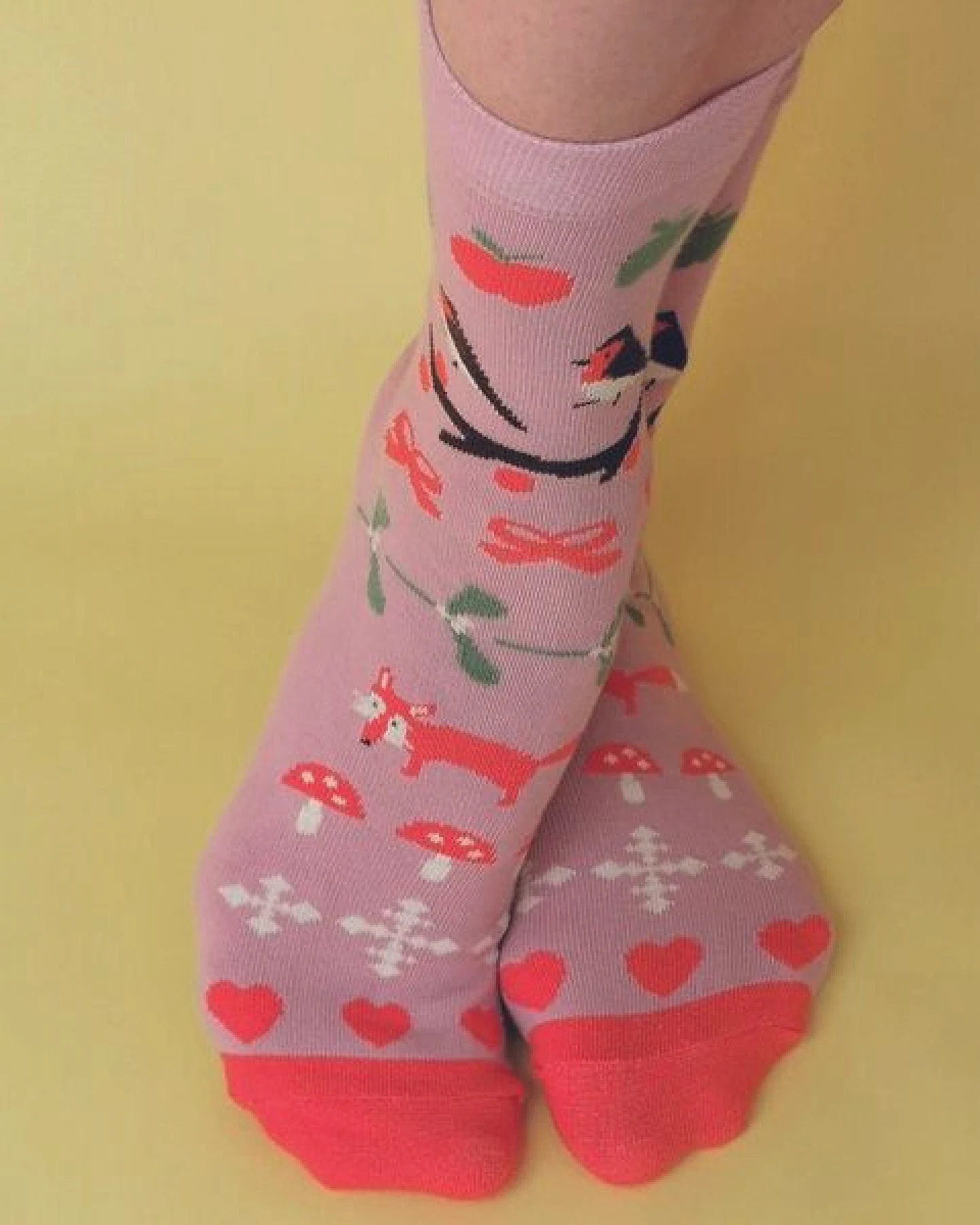 Fräulein Prusselise Christmas Socke, Winterwonder, ugly sweater, rosa, Fuchs, Vogel, bunt gemustert – Ansicht 2