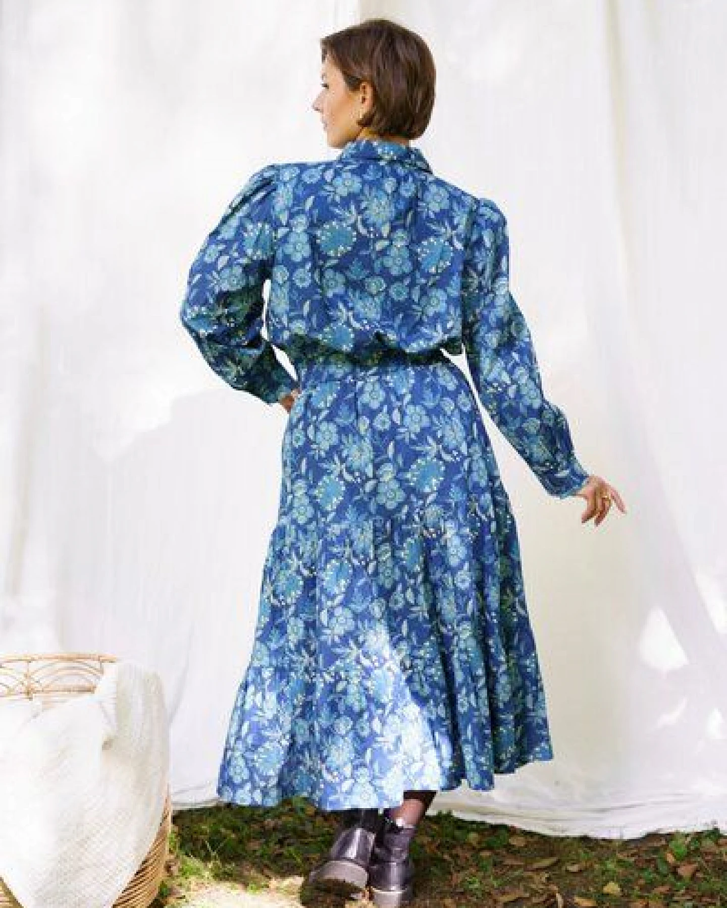 Haus of Namaste Blaues Unisex-Bluse aus 100 % Bio-Baumwolle mit Handblockdruck, fair & nachhaltig – Ansicht 3