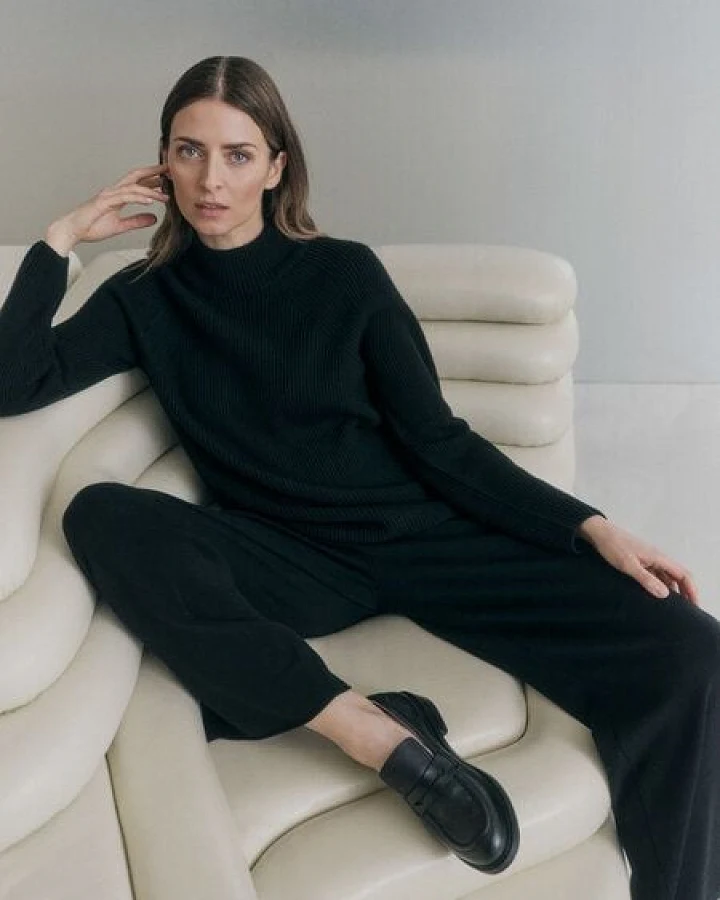 LANIUS Rippen Pullover aus Bio-Merinowolle