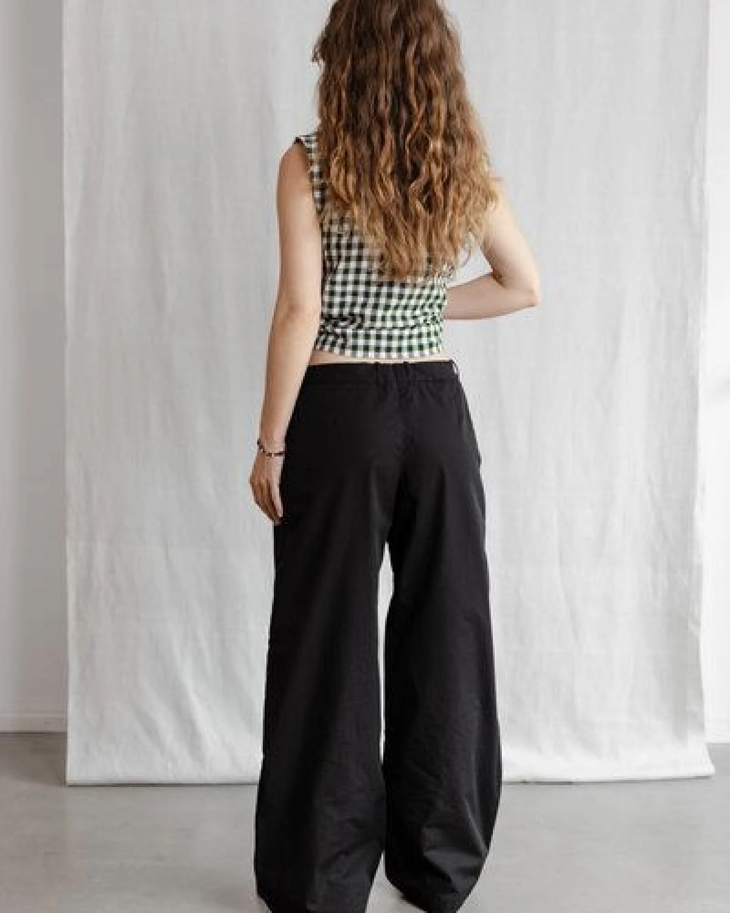 Jyoti - Fair Works Bio-Baumwoll Hose Meghana – Ansicht 3