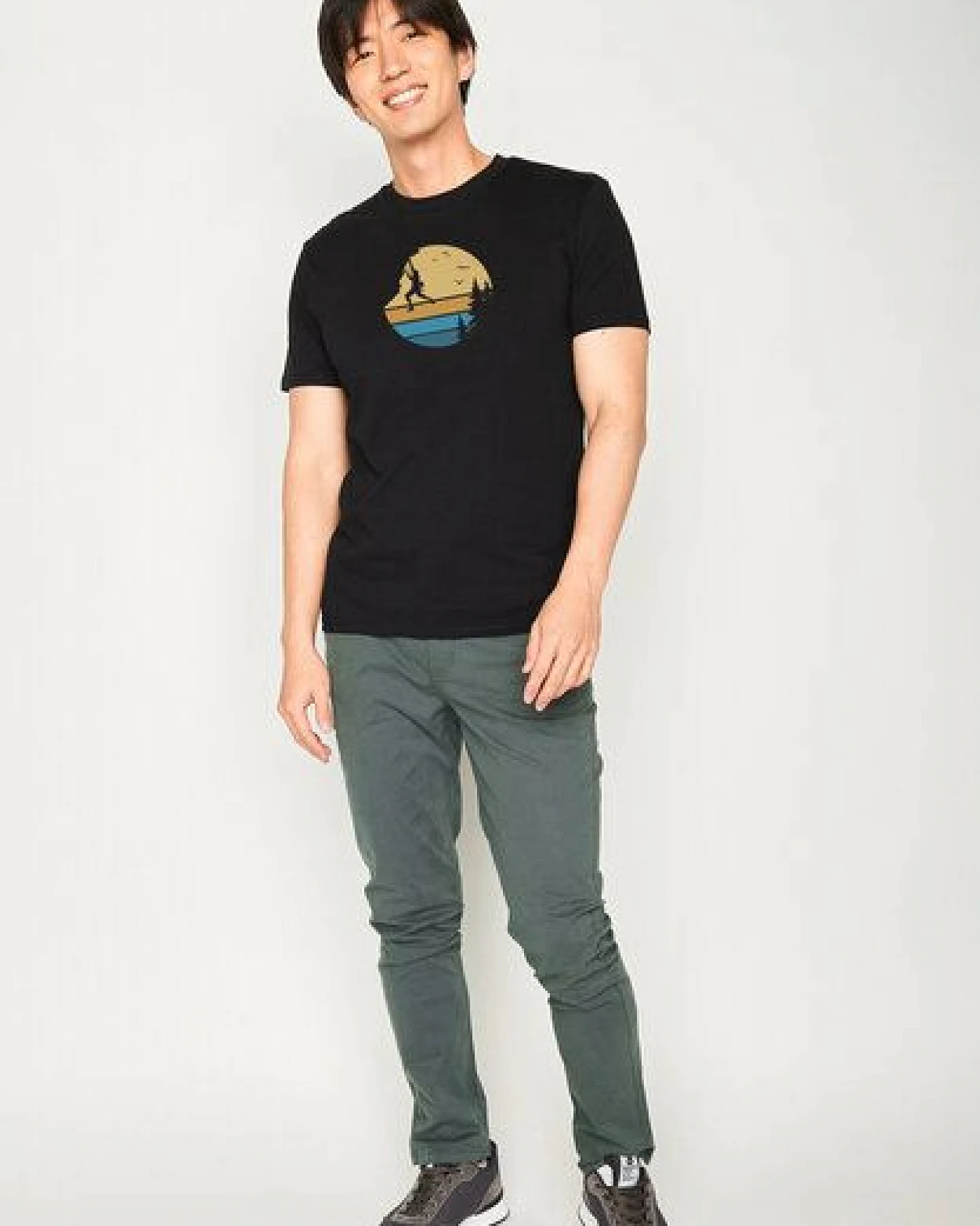 GREENBOMB Nature Cliffhanger Guide - Sportliches T-Shirt aus Bio-Baumwolle / hochwertiger Print / GOTS / Fair & Vegan – Ansicht 3
