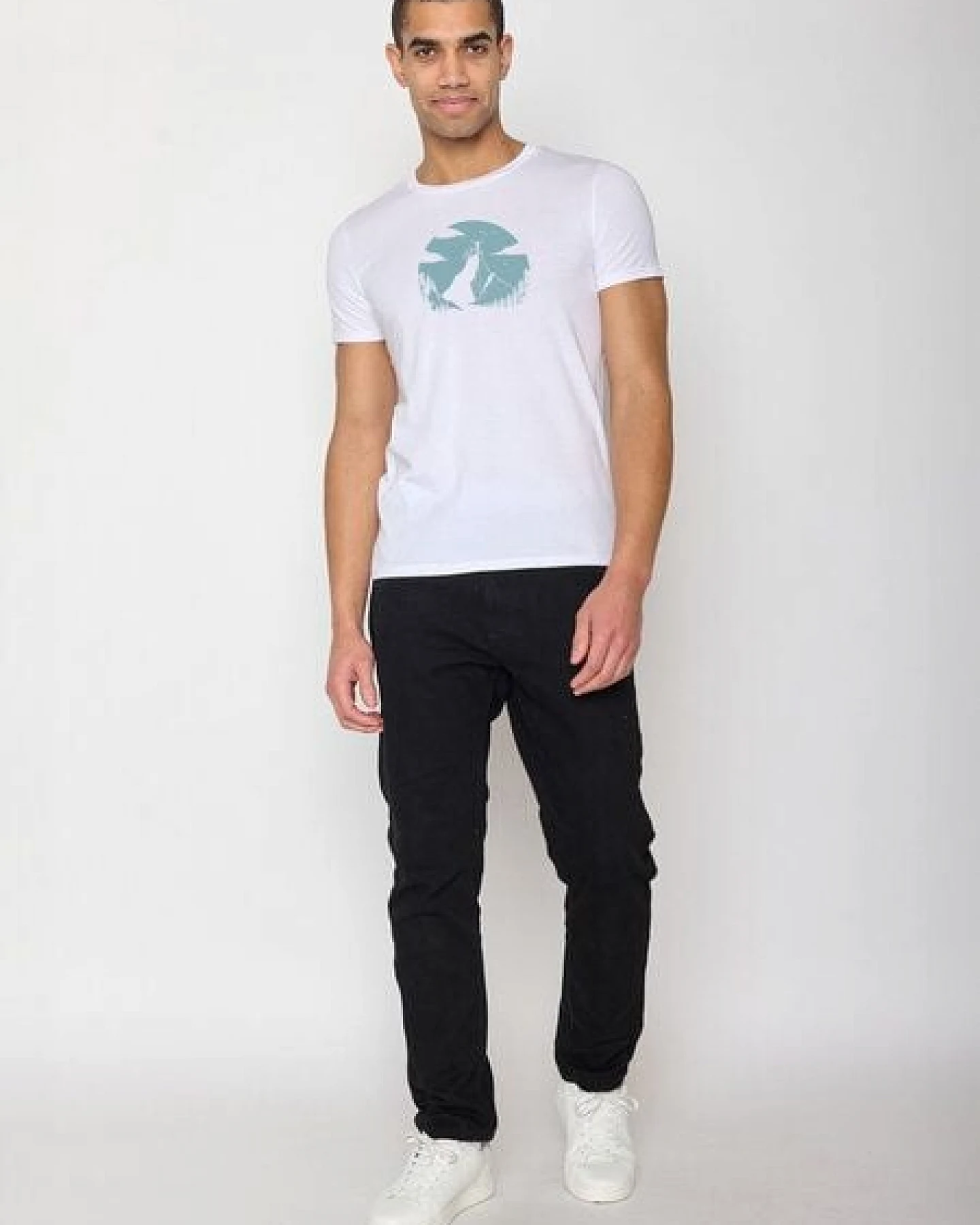 GREENBOMB Nature Clouds Ride Guide - Sportliches T-Shirt aus Bio-Baumwolle / hochwertiger Print / GOTS / Fair & Vegan – Ansicht 3