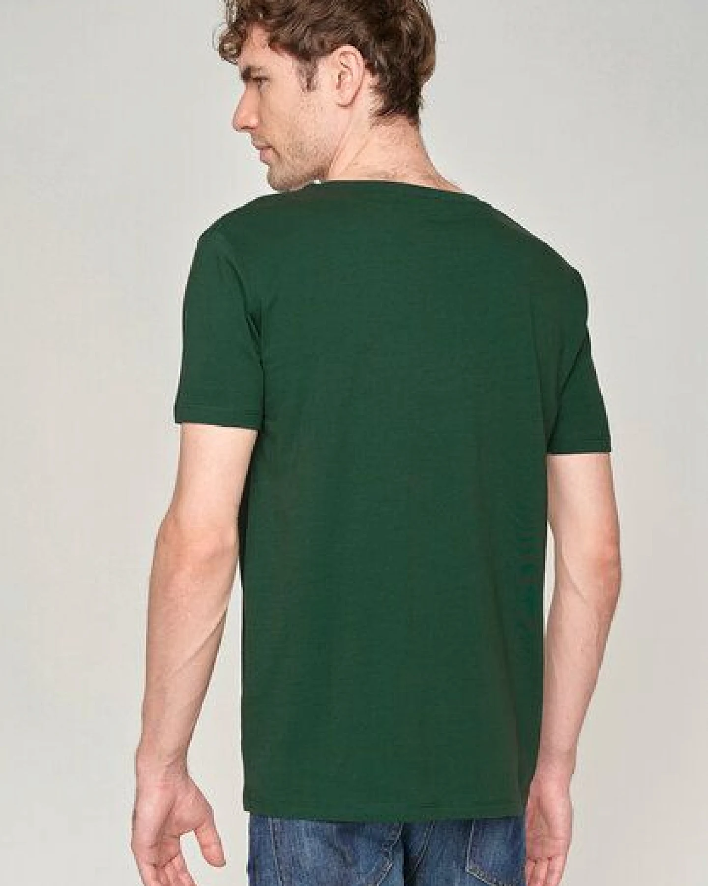 GREENBOMB Nature Ice Fishing Guide - Sportliches T-Shirt aus Bio-Baumwolle / hochwertiger Print / GOTS / Fair & Vegan – Ansicht 2