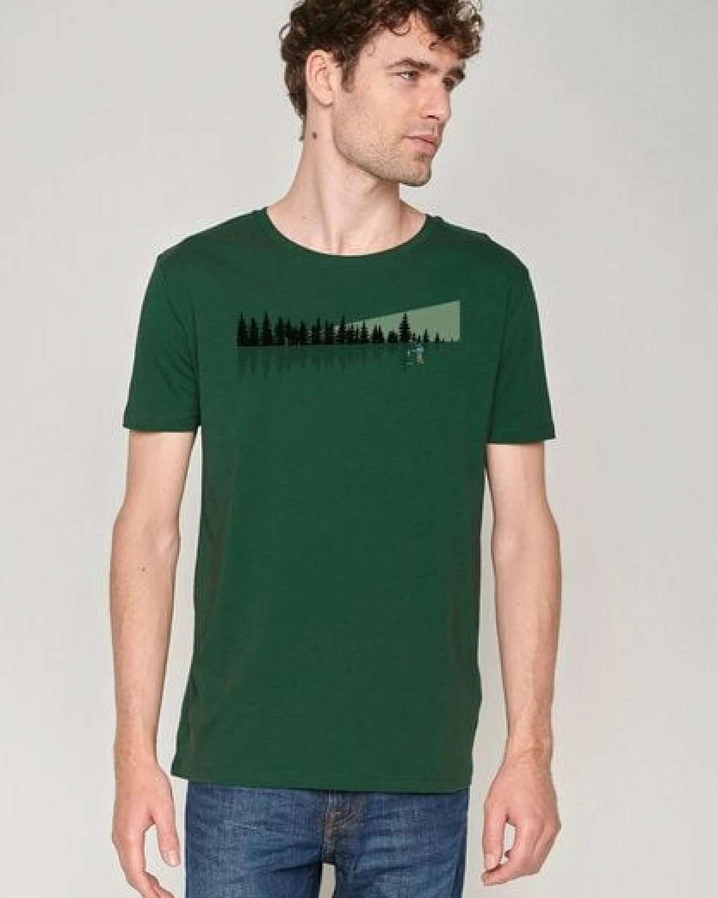 GREENBOMB Nature Ice Fishing Guide - Sportliches T-Shirt aus Bio-Baumwolle / hochwertiger Print / GOTS / Fair & Vegan – Ansicht 4