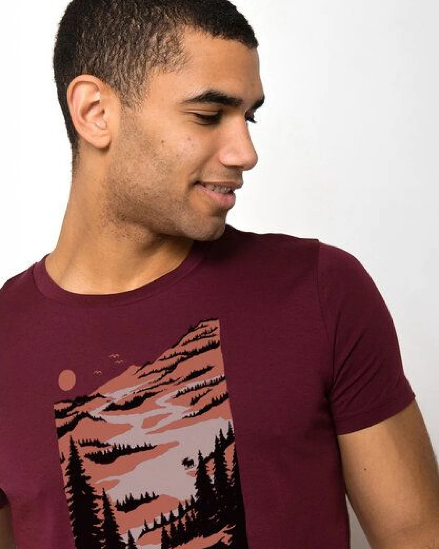 GREENBOMB Nature Lakeside Guide - Sportliches T-Shirt aus Bio-Baumwolle / hochwertiger Print / GOTS / Fair & Vegan – Ansicht 2