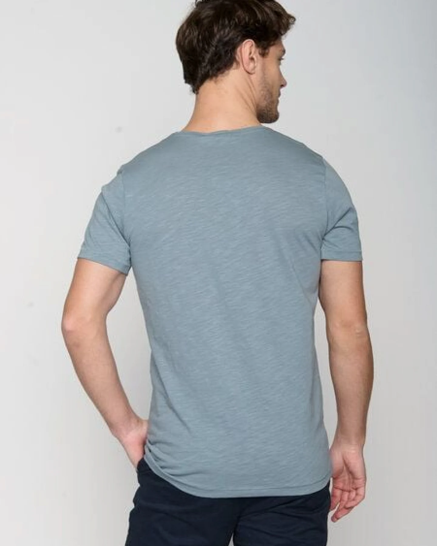 GREENBOMB Nature Snow Silence Spice - Lässiges T-Shirt aus Bio-Baumwolle / hochwertiger Print / GOTS / Fair & Vegan – Ansicht 4