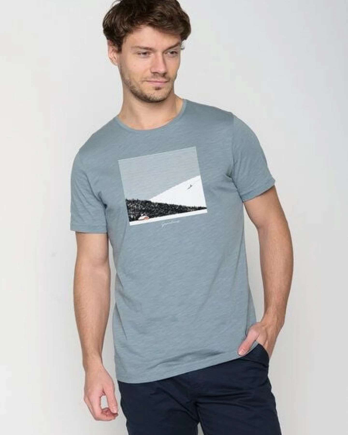 GREENBOMB Nature Snow Silence Spice - Lässiges T-Shirt aus Bio-Baumwolle / hochwertiger Print / GOTS / Fair & Vegan – Ansicht 2