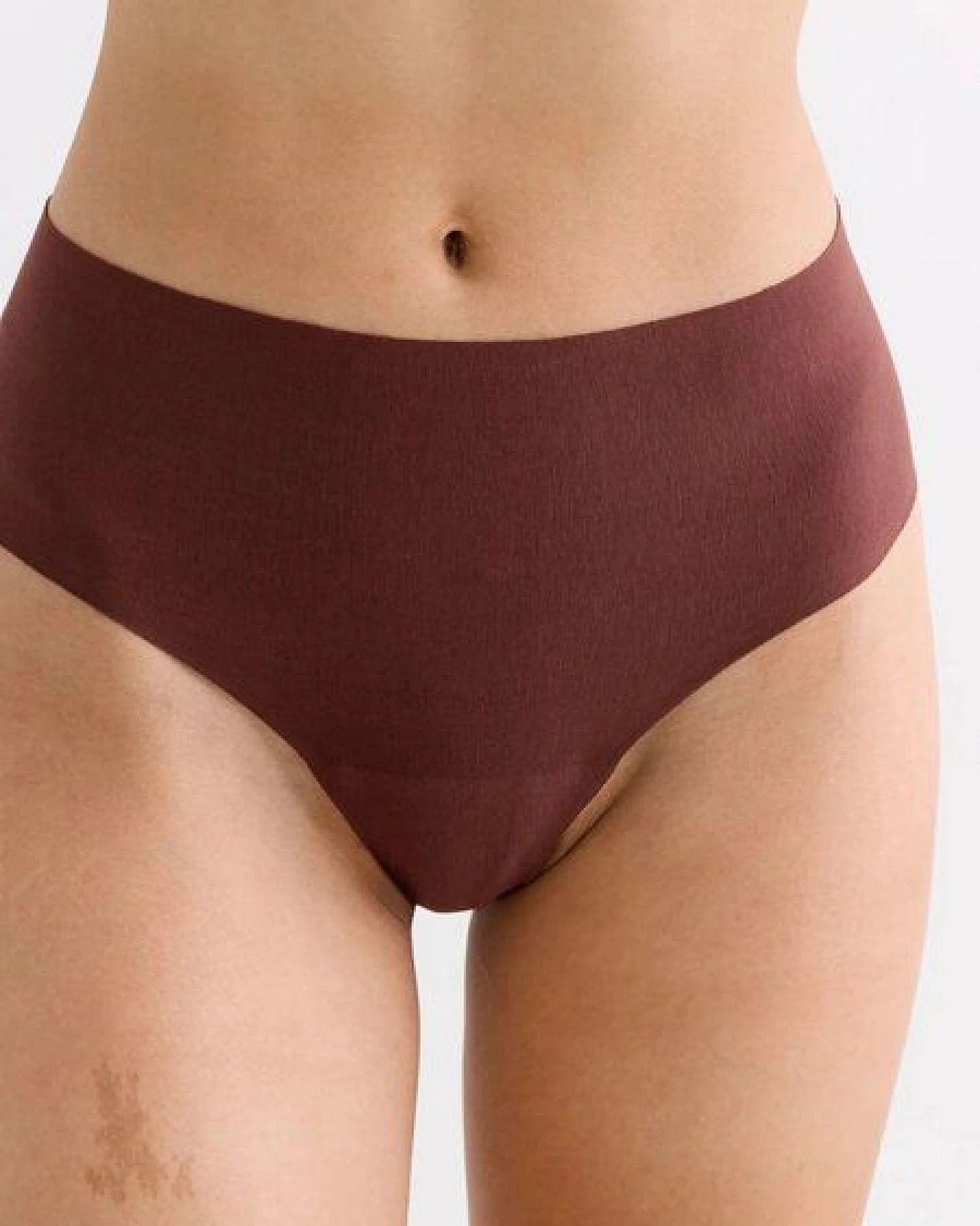 erlich textil Casual Cotton High Waist Brazil String mit 94% Baumwolle (aus kontrolliert biologischem Anbau), made in Europe – Ansicht 3