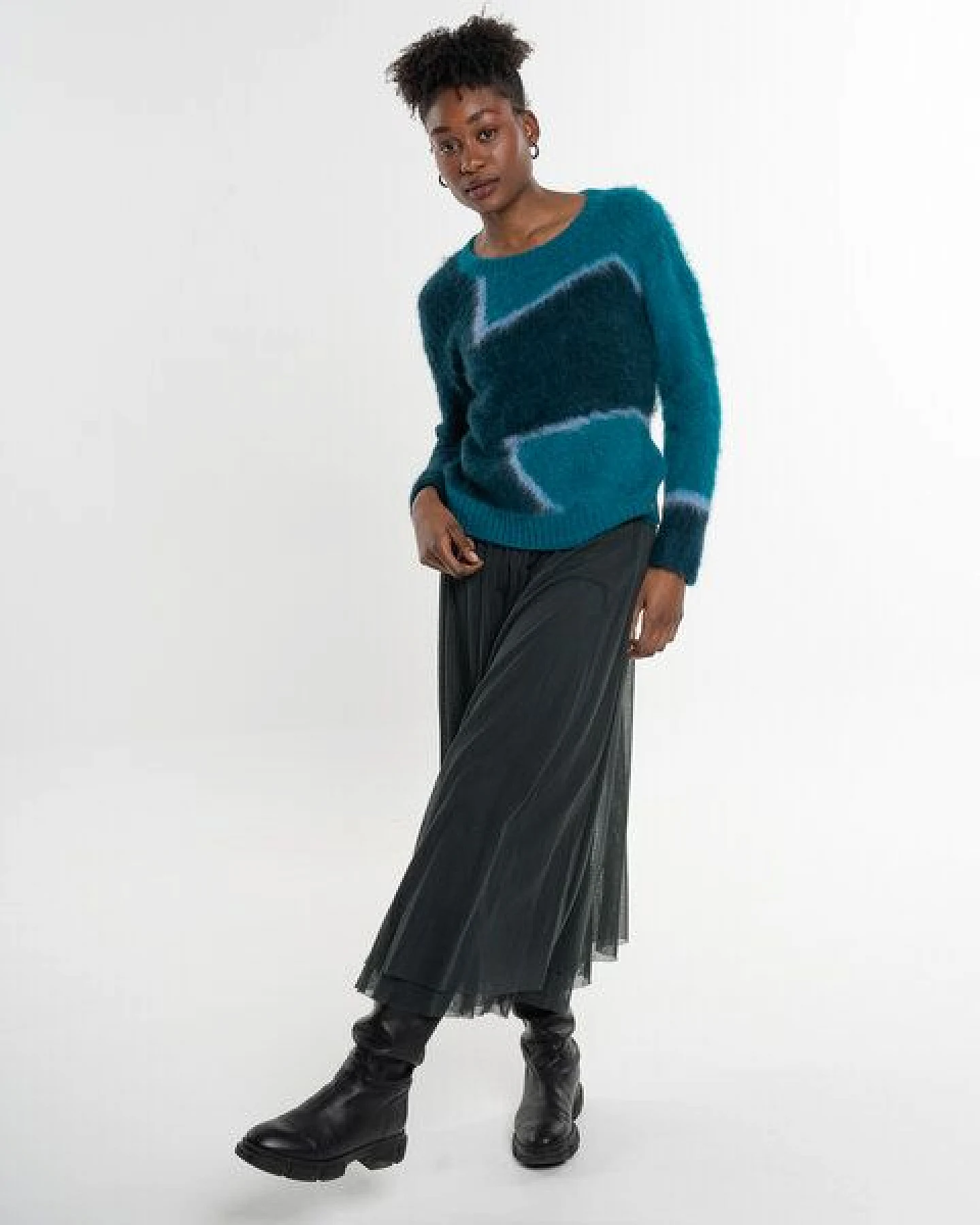Alma & Lovis Color-Block Pullover aus gebrushtem Alpakastrick – Ansicht 4