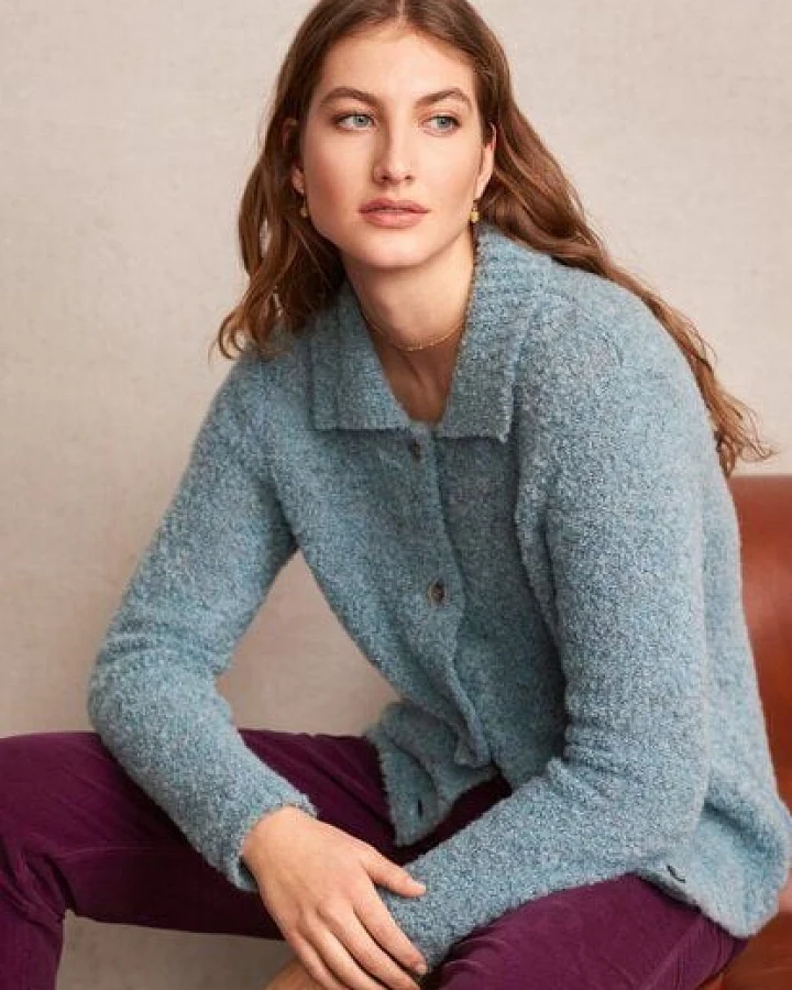 Blau