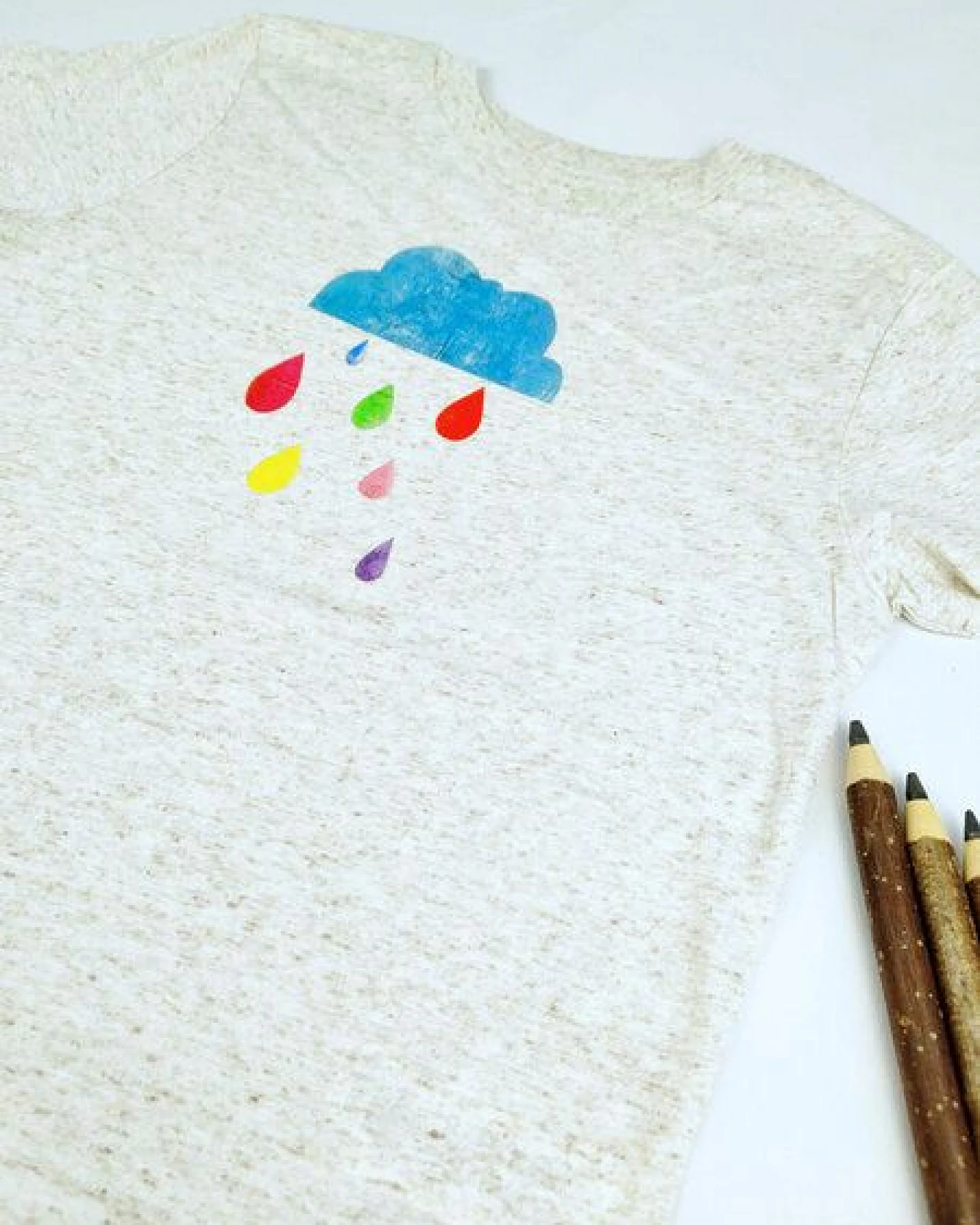 Meladi Kinder Shirt aus Biobaumwolle - Regenwolke auf Eco Heather – Ansicht 3