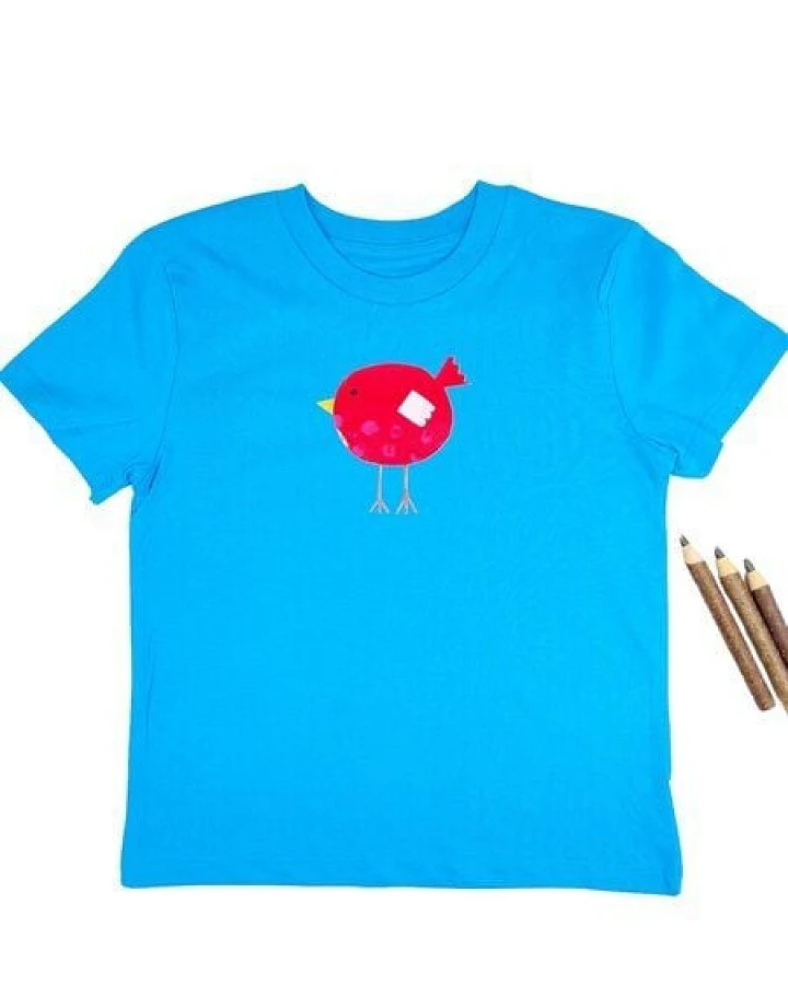 Meladi Kinder Shirt aus Biobaumwolle - Roter Vogel auf Aqua Blue