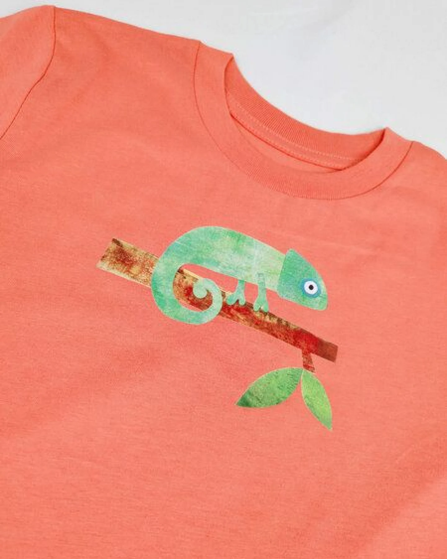 Meladi Kinder Shirt aus Biobaumwolle - Chamäleon auf Orange – Ansicht 4