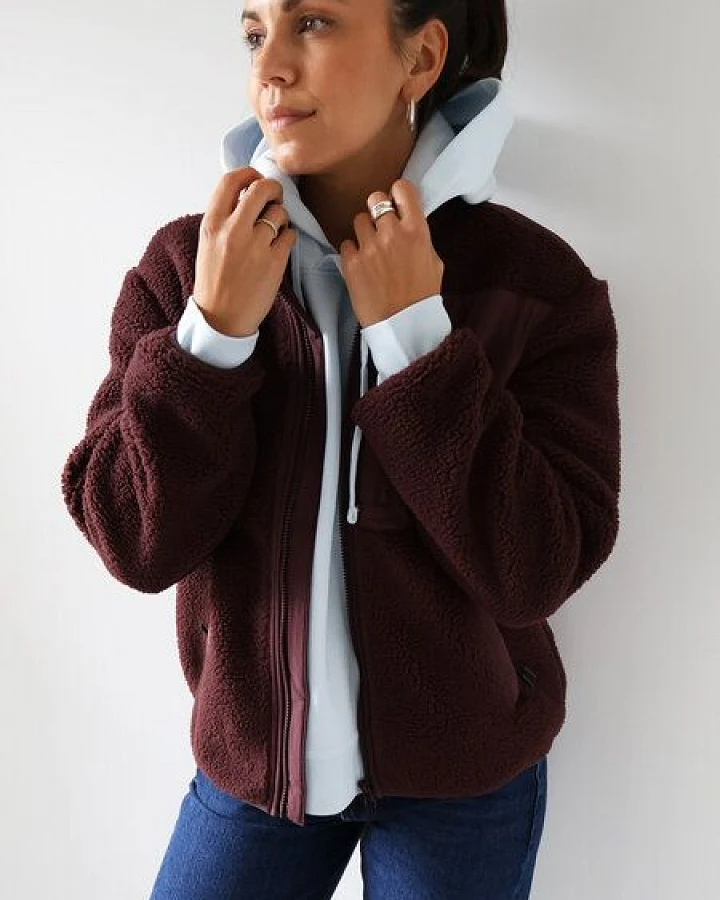Kultgut Gemütliche Sherpajacke - Federleicht und Wärmend/ With Love