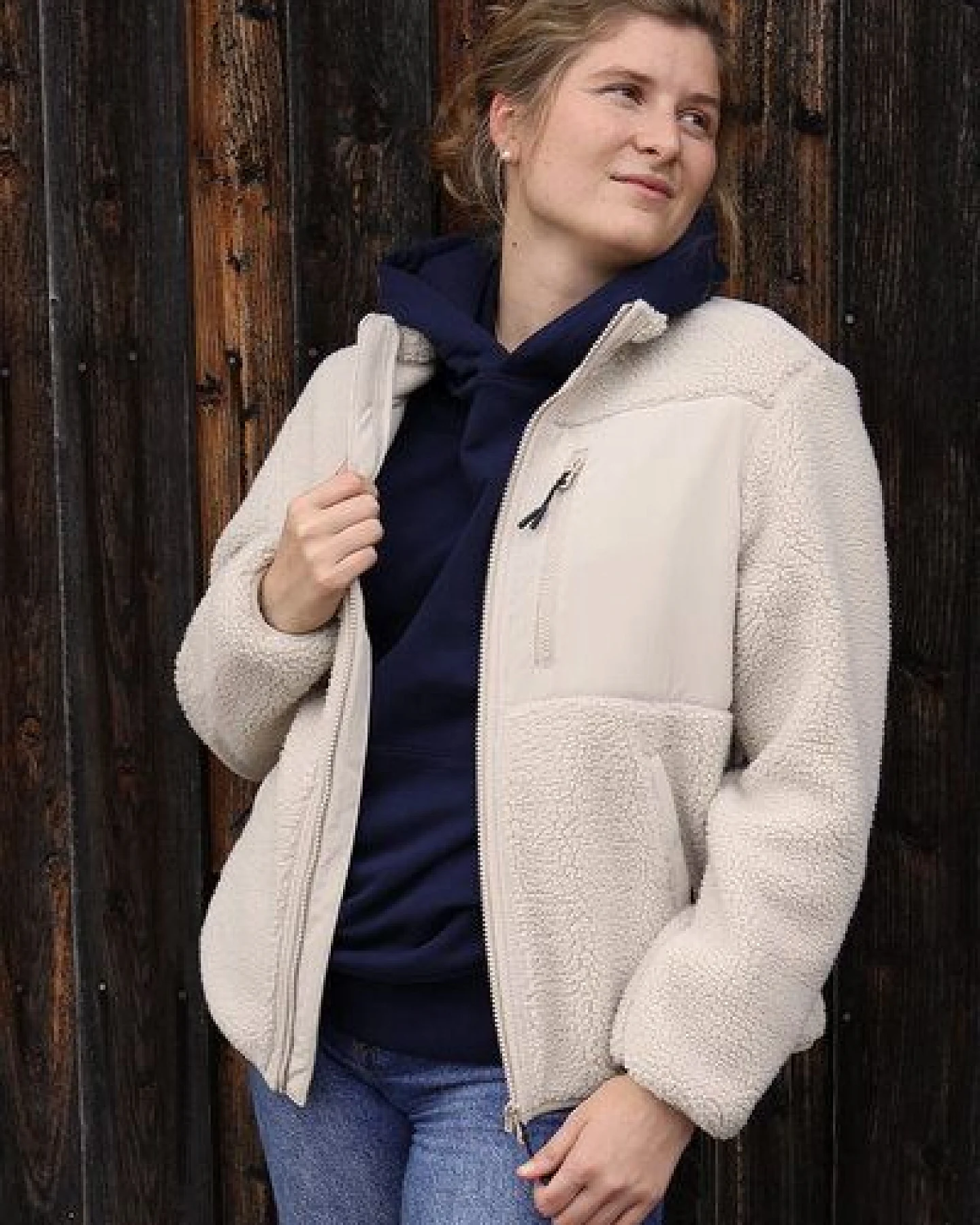 Kultgut ProEarth- New Recycling Generation - Kuschelige Sherpa Fleecejacke / With Love – Ansicht 3
