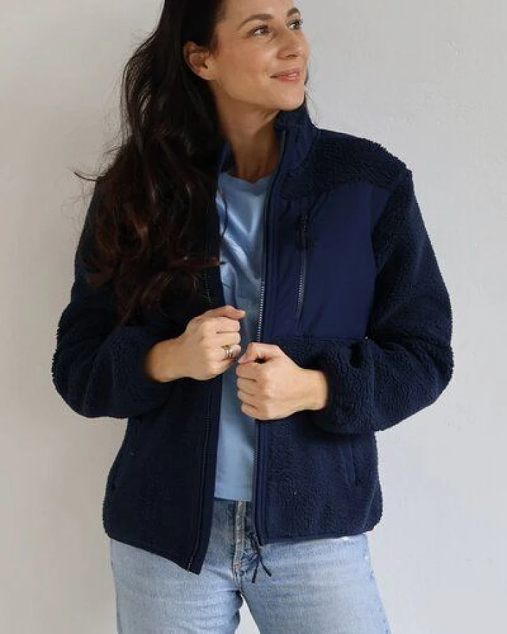 Blau