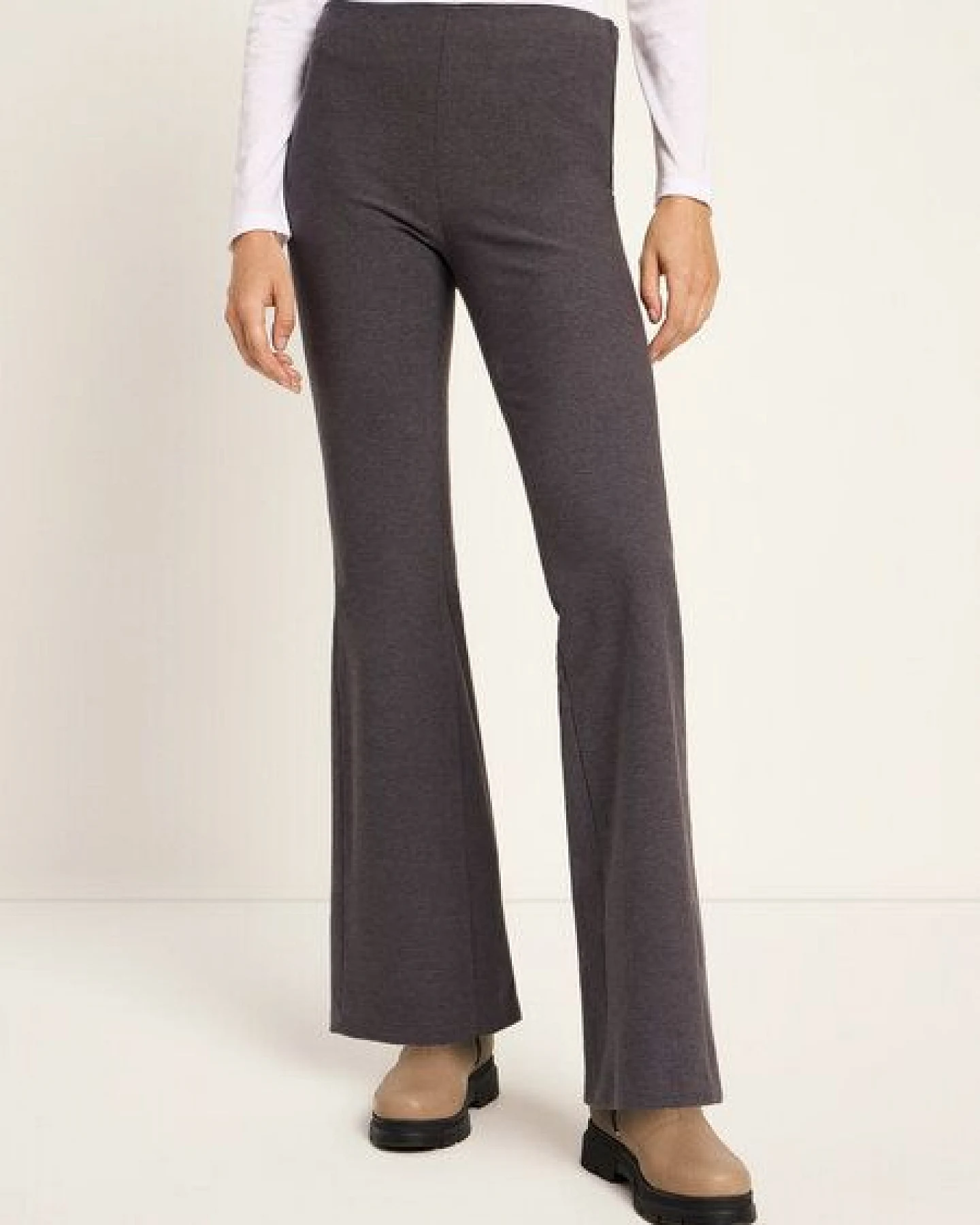 LANIUS Hose mit ausgestelltem Bein (GOTS) – Ansicht 2