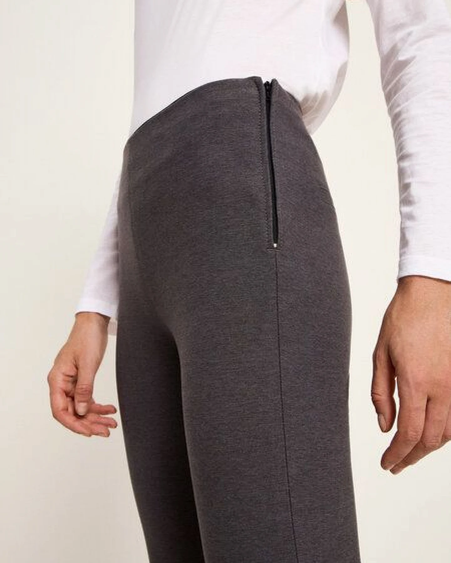 LANIUS Hose mit ausgestelltem Bein (GOTS) – Ansicht 3
