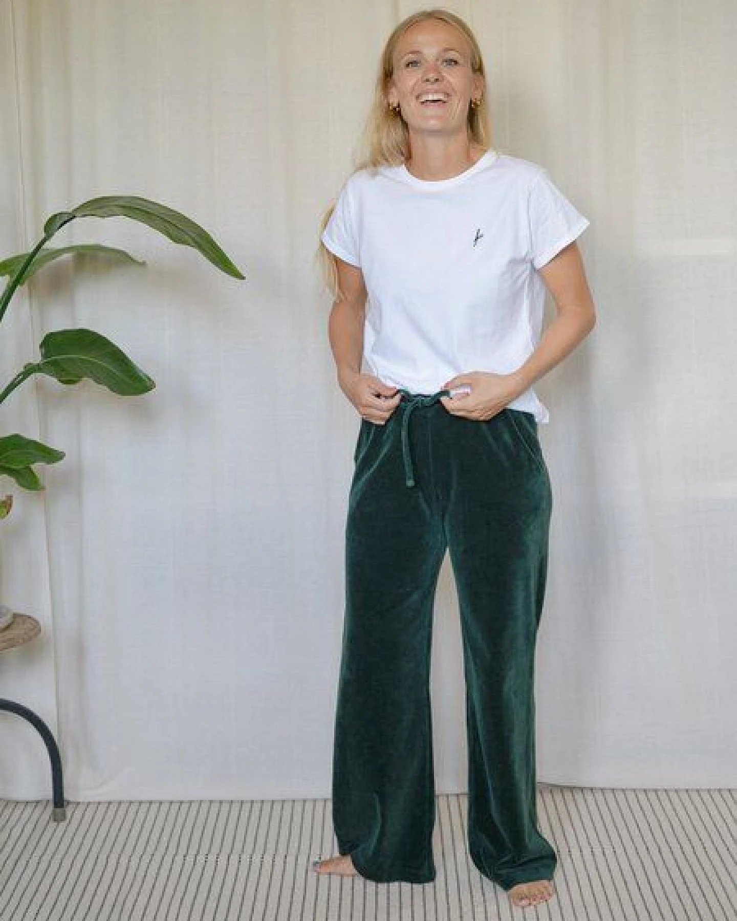 FUXBAU Frauen Samt Hose – Ansicht 3