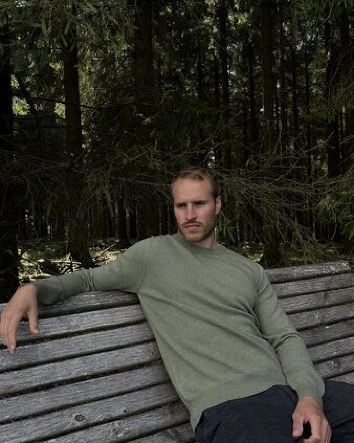 Wooliie Handgefertigter 100% Kaschmirpullover – pflanzlich gefärbt, Unisex – Ansicht 3