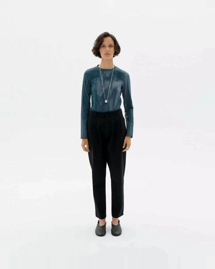 thinking mu Bundfaltenhose aus schwerer Baumwolle Modell: Rina