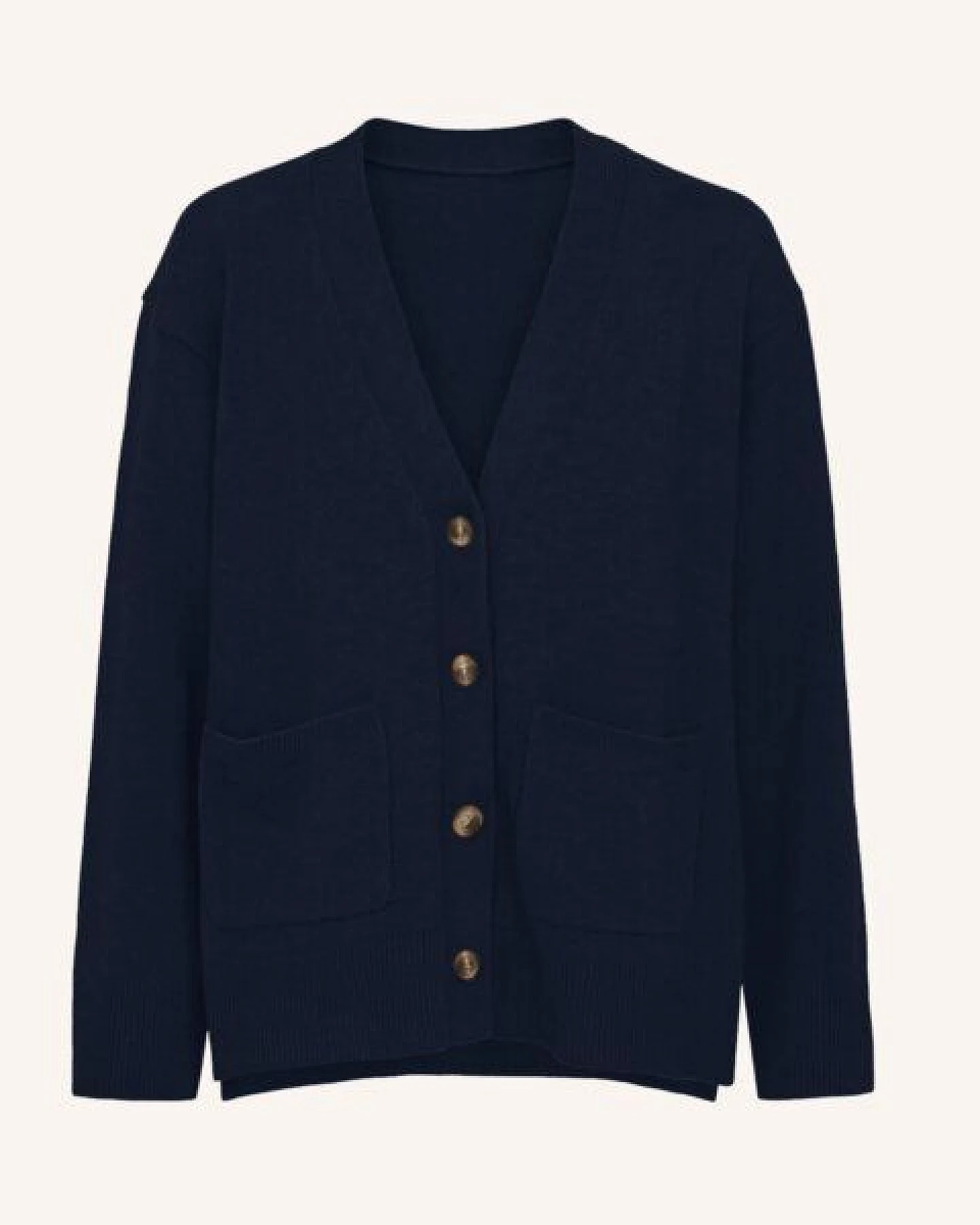 NORDLICHT Cardigan Milla mit V-Ausschnitt aus 100% recycelter Wolle – Ansicht 2