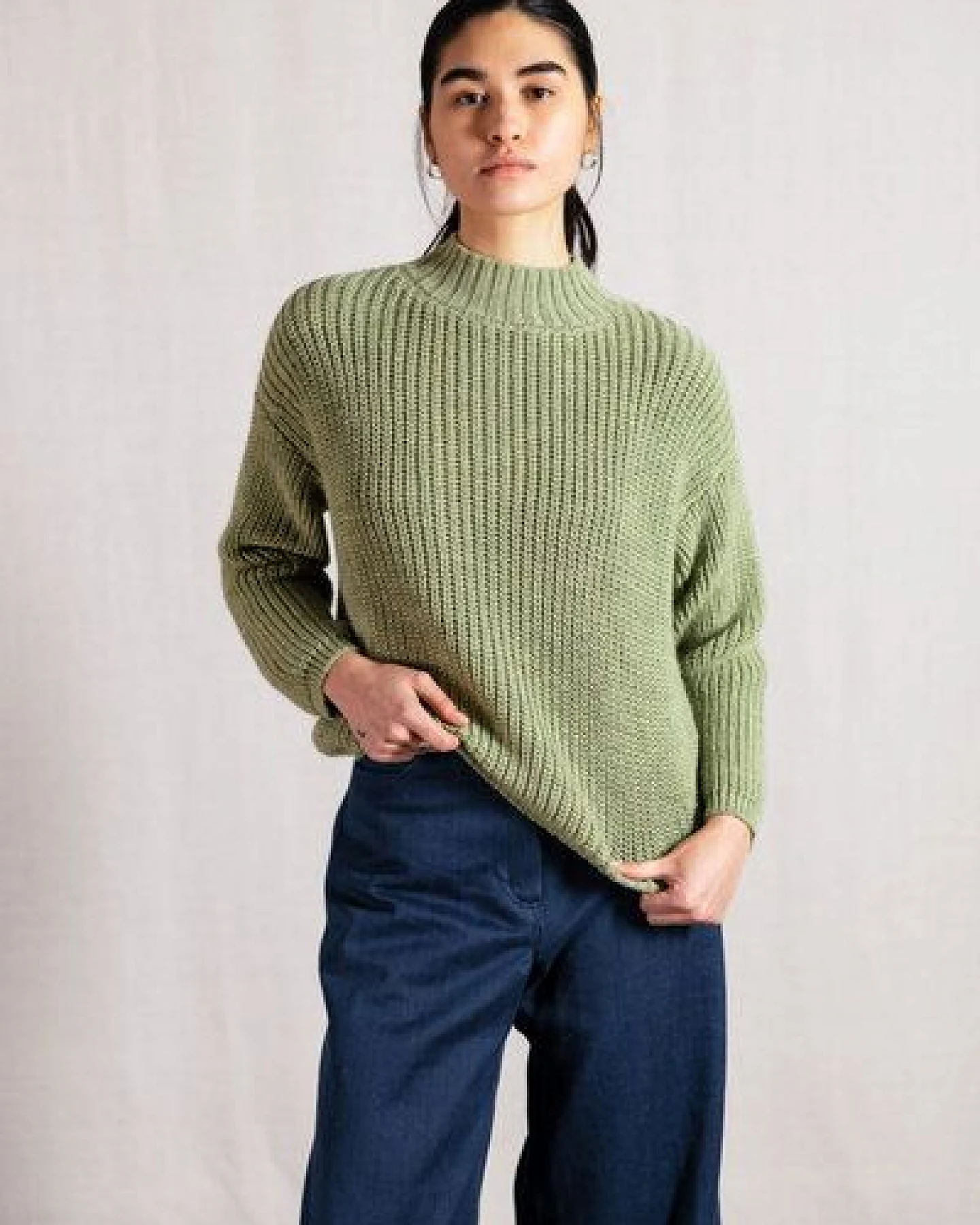Jyoti - Fair Works Baby-Alpaka Turtleneck Strickpullover Tacna – Ansicht 3