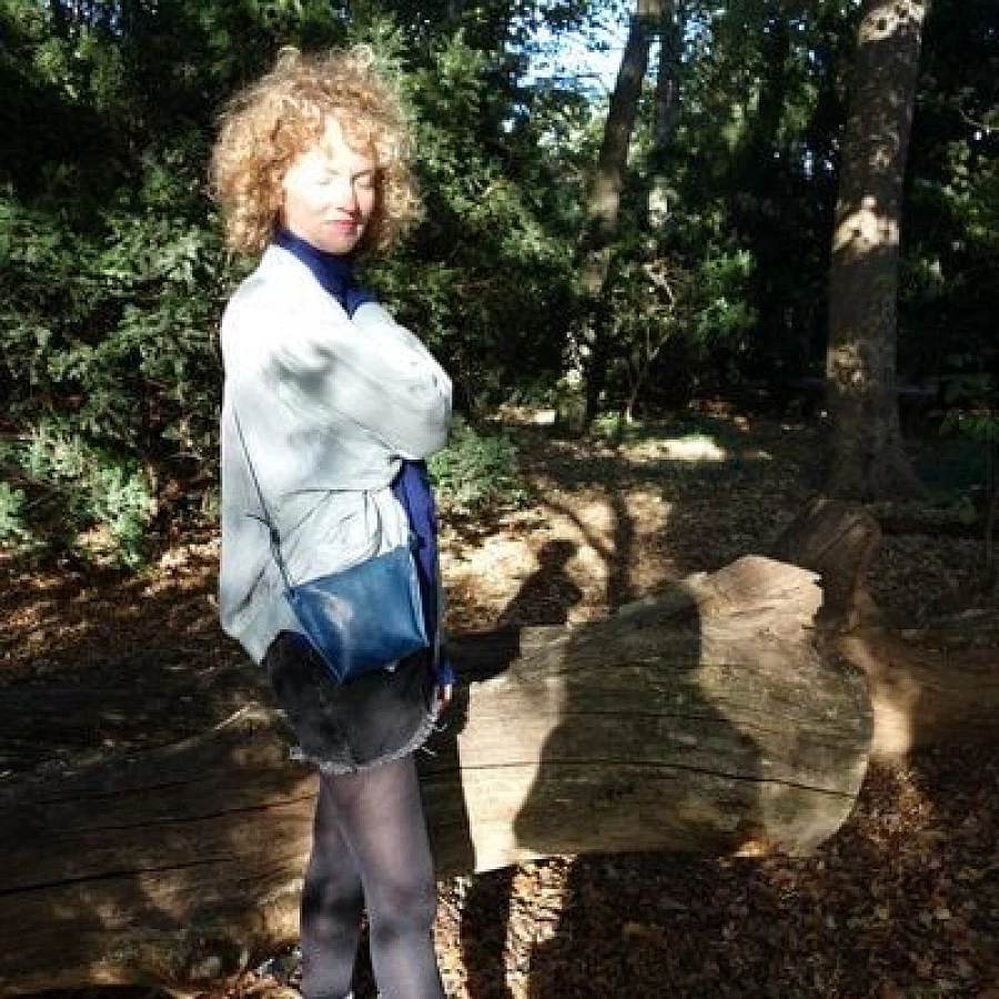 Blau