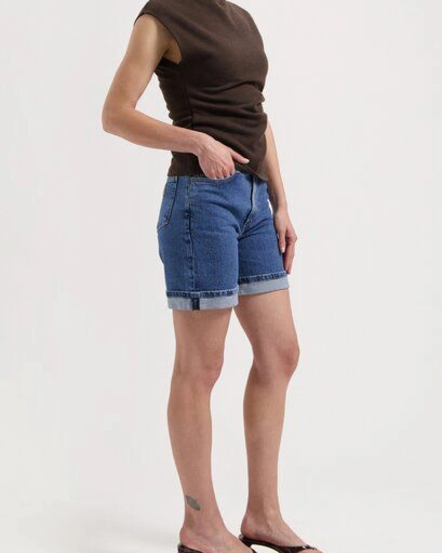 MUD Jeans Damen Shorts "Luna - Stone Vintage" – Ansicht 4