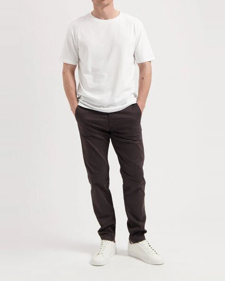 MUD Jeans Herren Jeans Tapered "Scott - Charcoal"