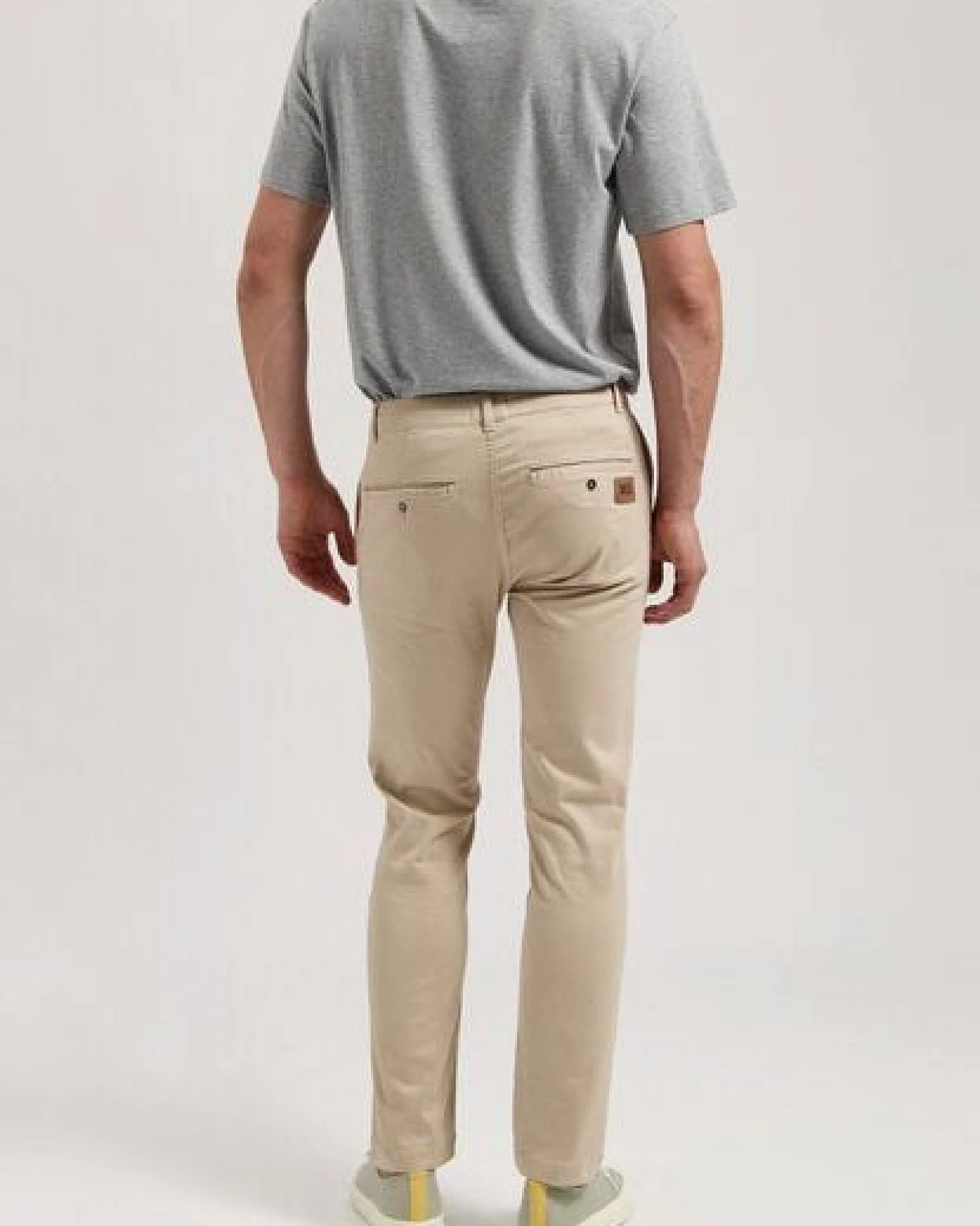MUD Jeans Herren Jeans Tapered "Scott - Sand" – Ansicht 3