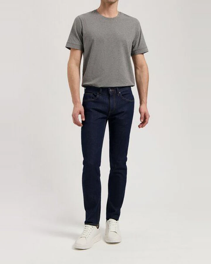 MUD Jeans Herren Jeans Tapered "Dunn - Strong Blue"