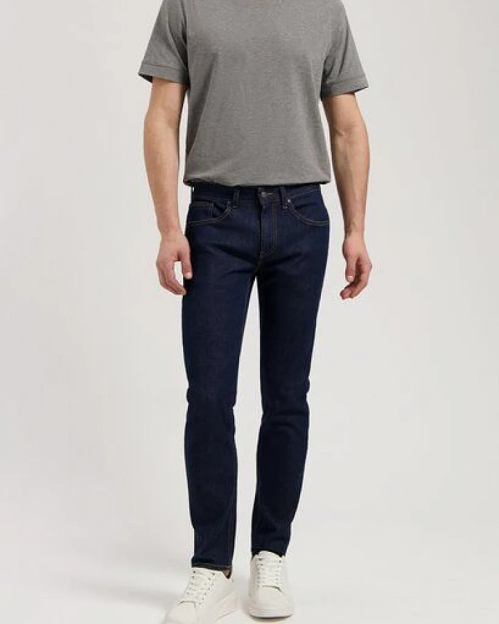 MUD Jeans Herren Jeans Tapered "Dunn - Strong Blue"
