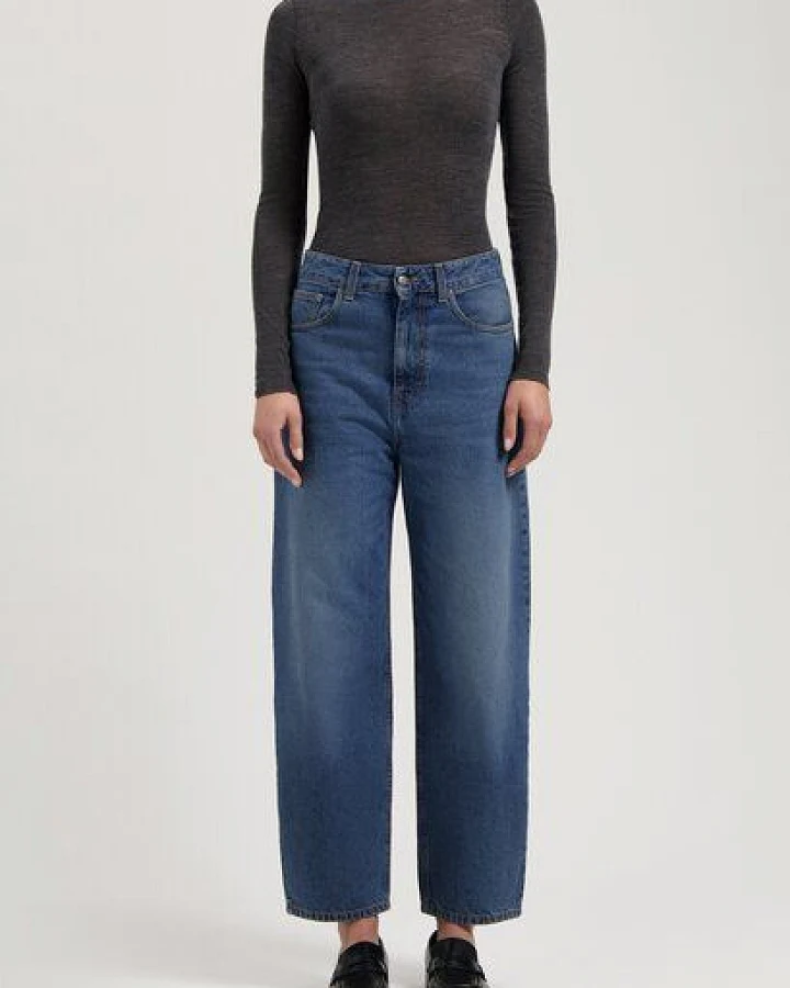 MUD Jeans Damen Jeans Barrel Fit "Brooke - Rustic Blue"