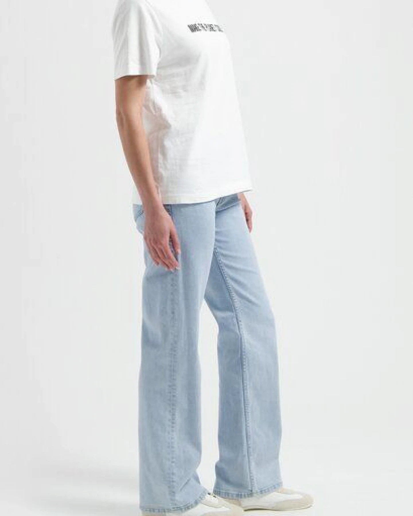 MUD Jeans Herren T-Shirt "Robin - White" – Ansicht 3