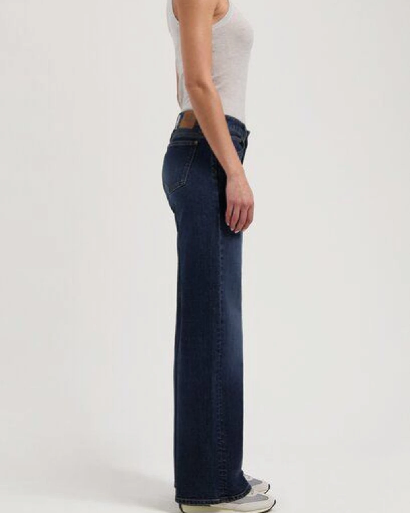 MUD Jeans Damen Jeans Loose Fit "Cleo - Rustic Blue" – Ansicht 2