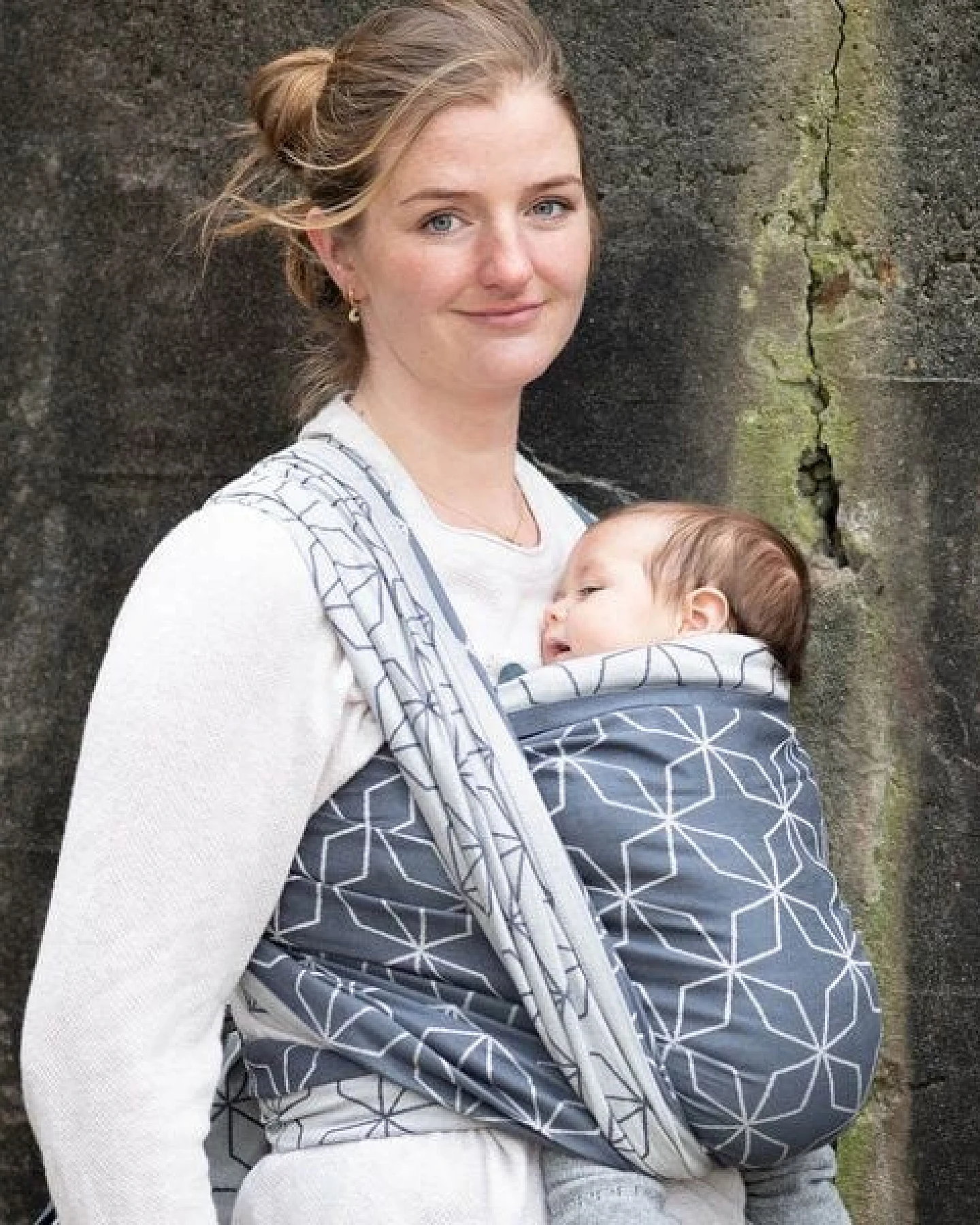 Hoppediz Babytragetuch - Gewebtes Tragetuch kbA – Ansicht 4