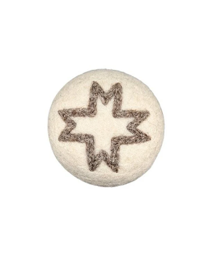 Wooliie Handgefertigter Ball aus 100 % naturbelassener Schurwolle – Gunelve