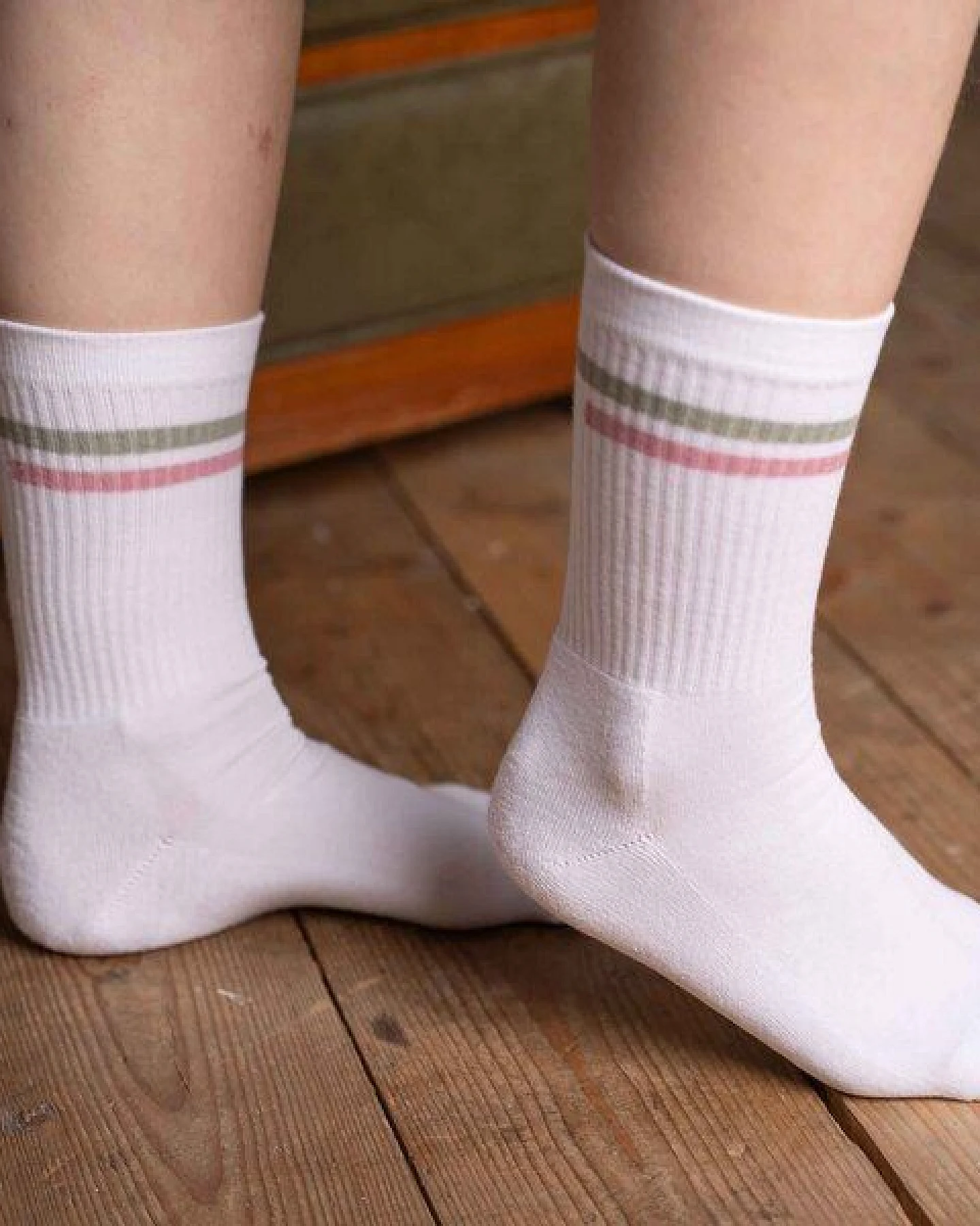 Vresh Clothing Vresh Verliebt - Tennis Socken aus Biobaumwoll-Mix – Ansicht 4