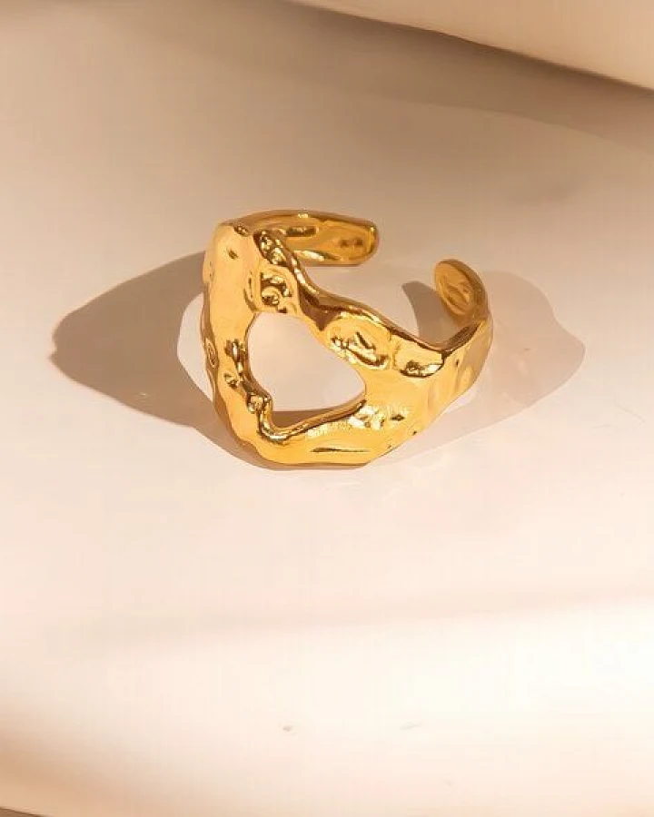 ELEKTROPULLI Größenverstellbarer Hammered Cut Ring
