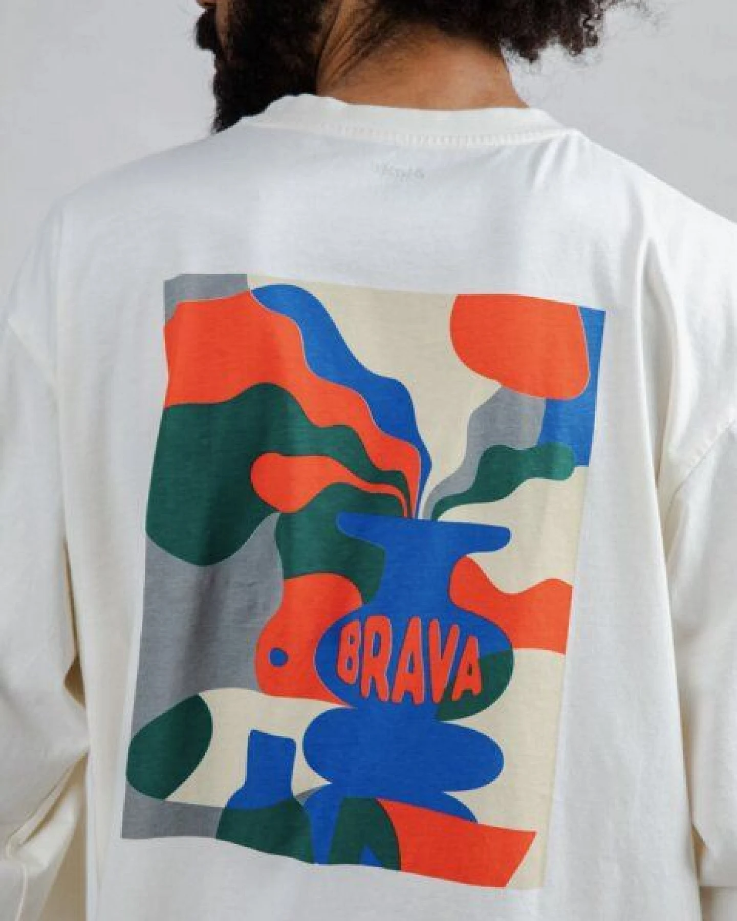 Brava Fabrics Sobremesa Langarmshirt Ecru – Ansicht 2