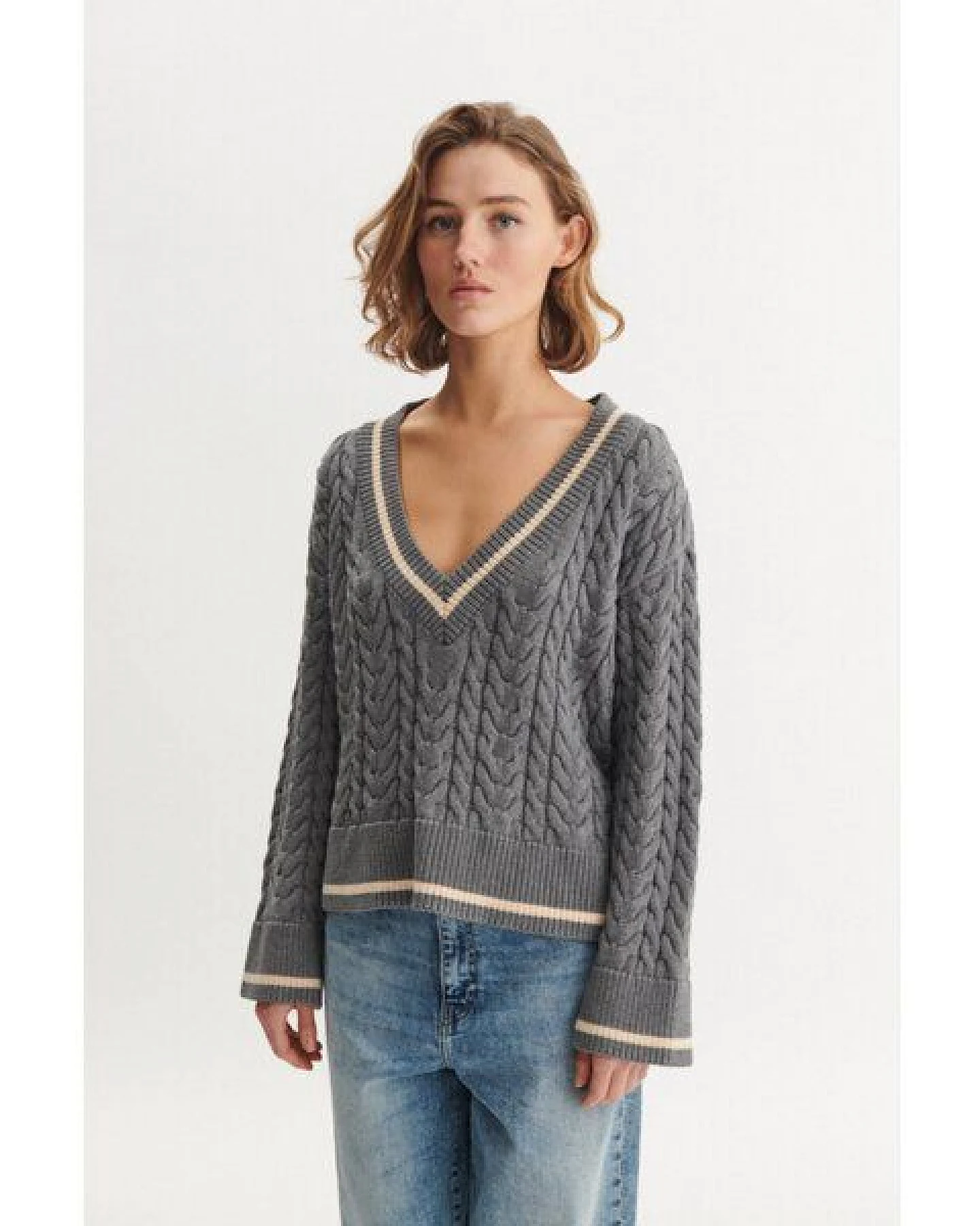 Basic Apparel Pullover ALLY Sweater mit V-Ausschnitt aus Bio-Baumwolle GOTS – Ansicht 2