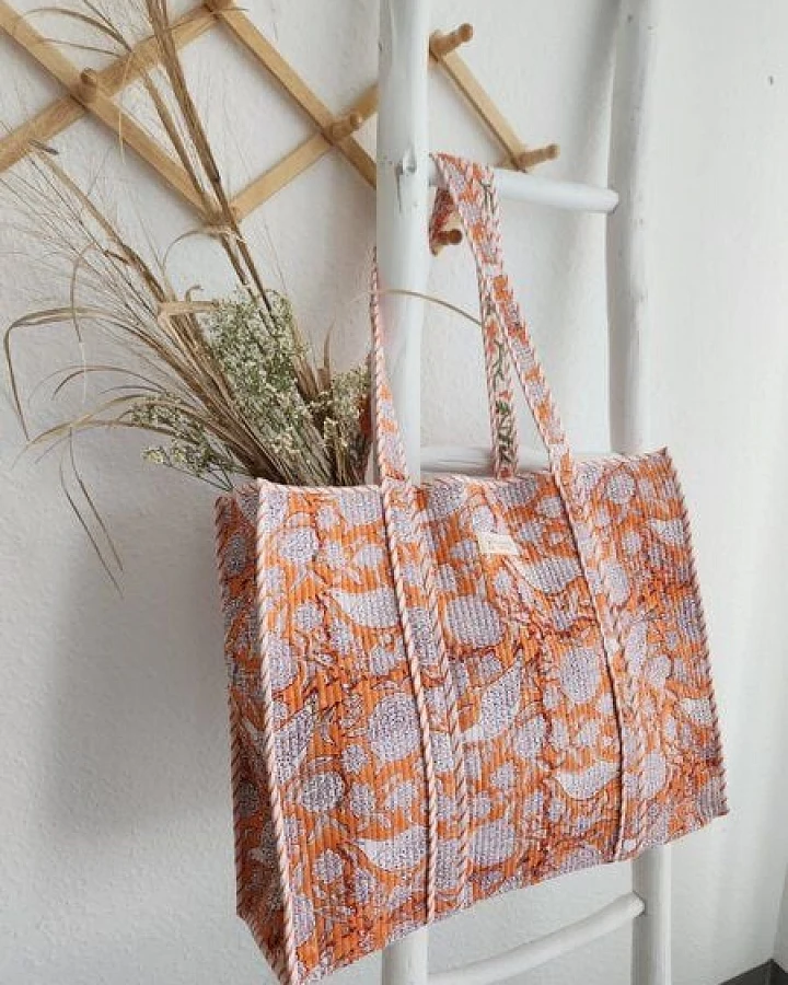 Haus of Namaste Tragetasche aus 100 % Bio-Baumwolle mit orangefarbenem Blockdruck