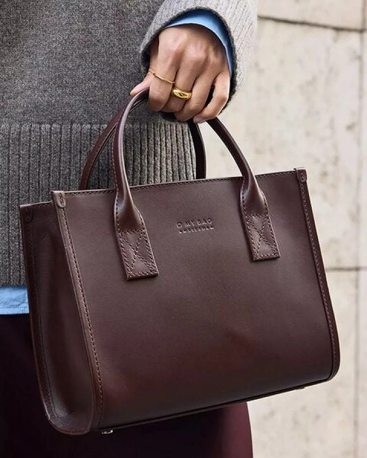 O MY BAG Jackie Midi Tasche - Chocolate Classic Leather