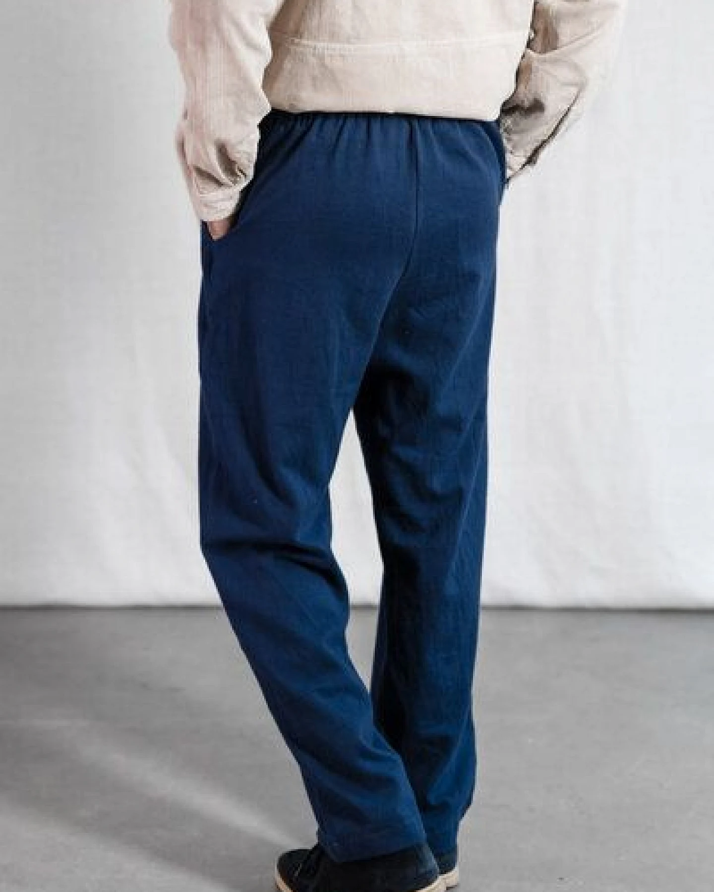 Jyoti - Fair Works Bio-Baumwollflanell Hose Jhan – Ansicht 3