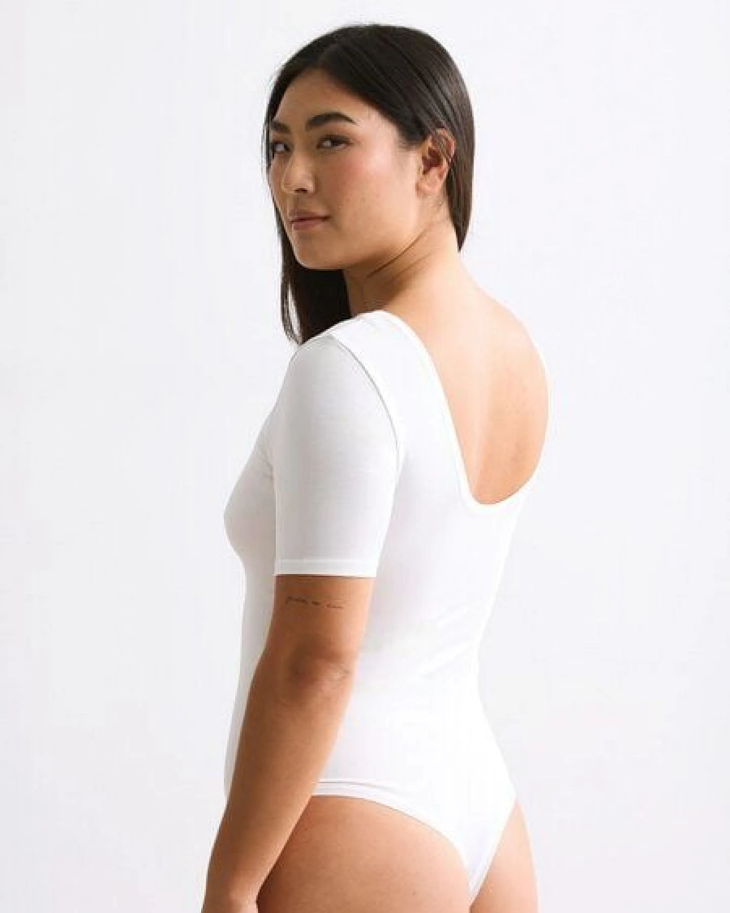 erlich textil Light Touch Body mit Rückenausschnitt aus weichem Modal, made in Europe – Ansicht 2