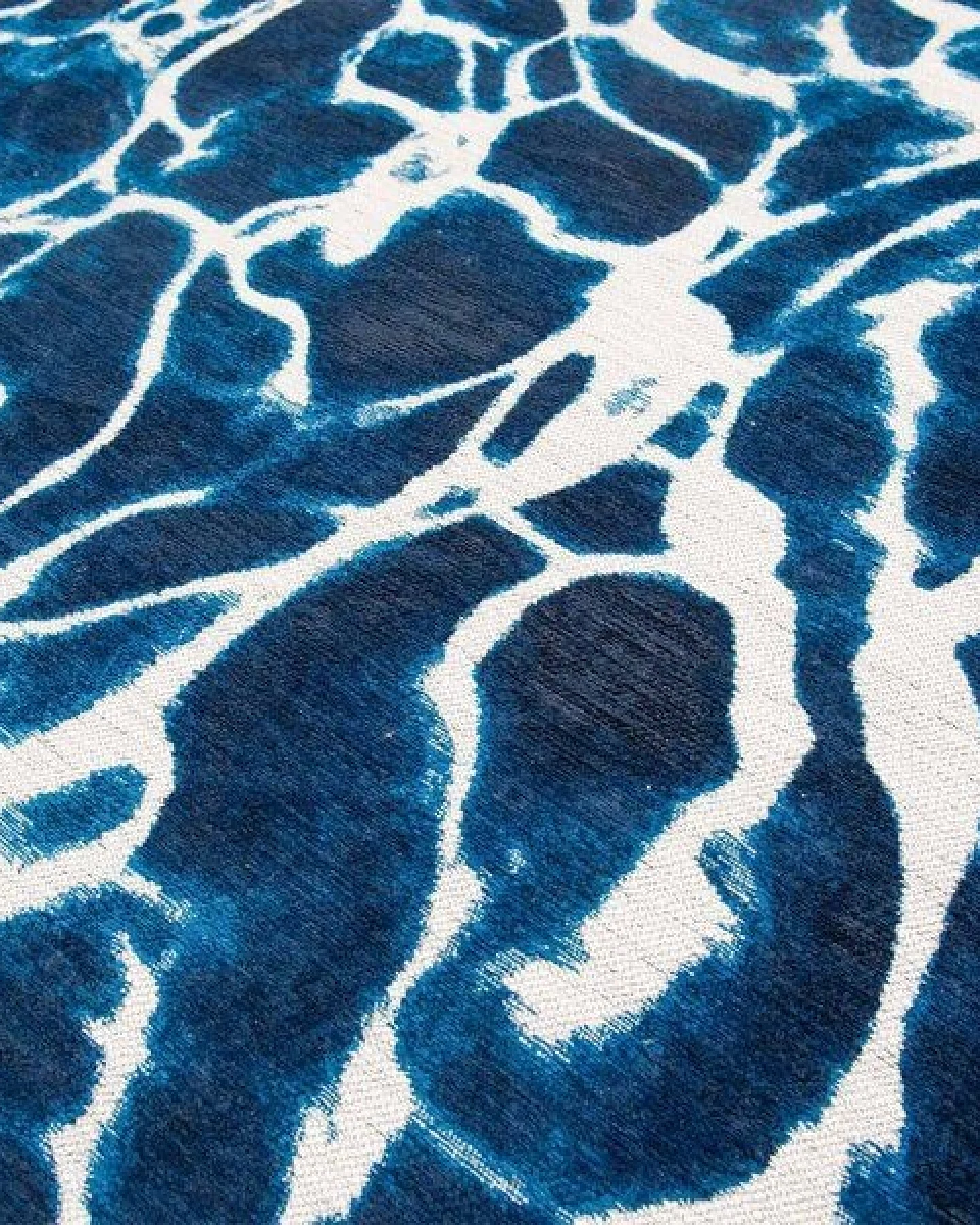 Louis De Poortere Teppich MEDITATION SWIM – Ansicht 4