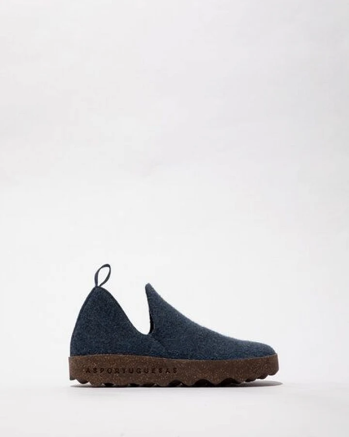 Blau